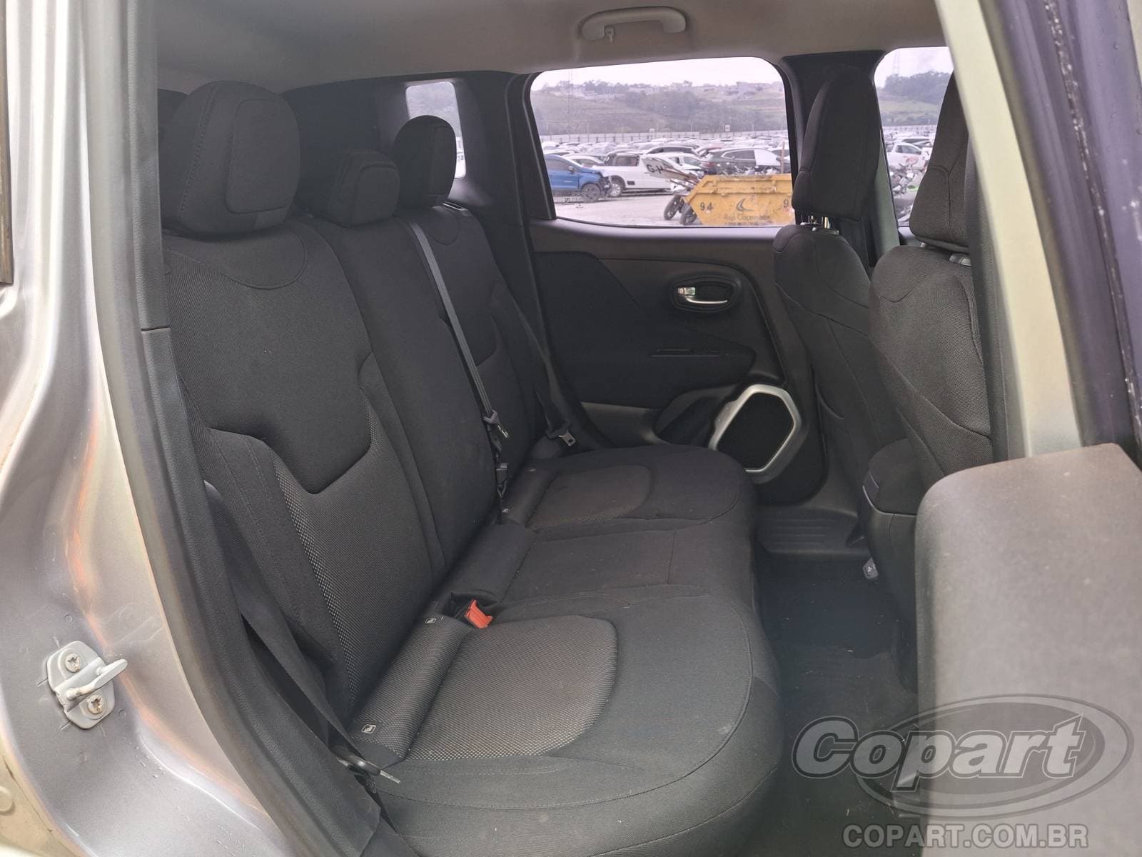 Jeep Renegade 2019 — foto 6