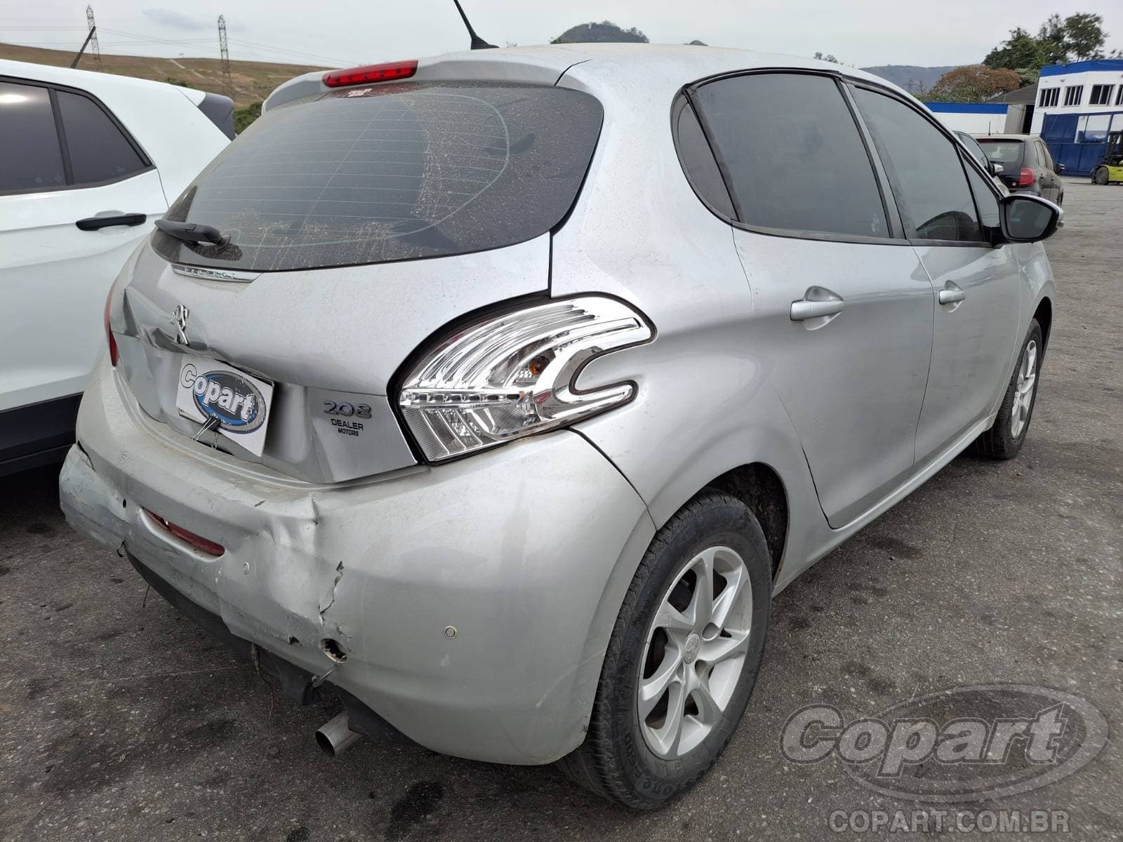 Peugeot 208 2016 — foto 4