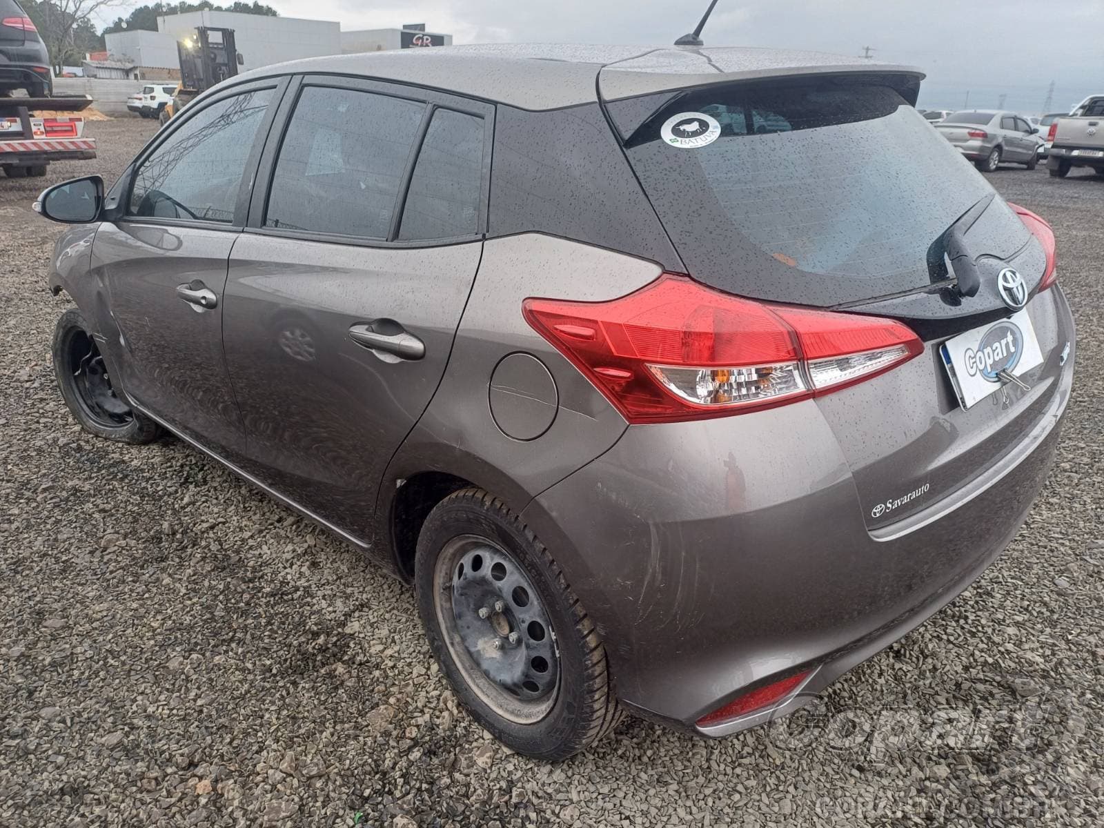 Toyota Yaris 2020 — foto 3