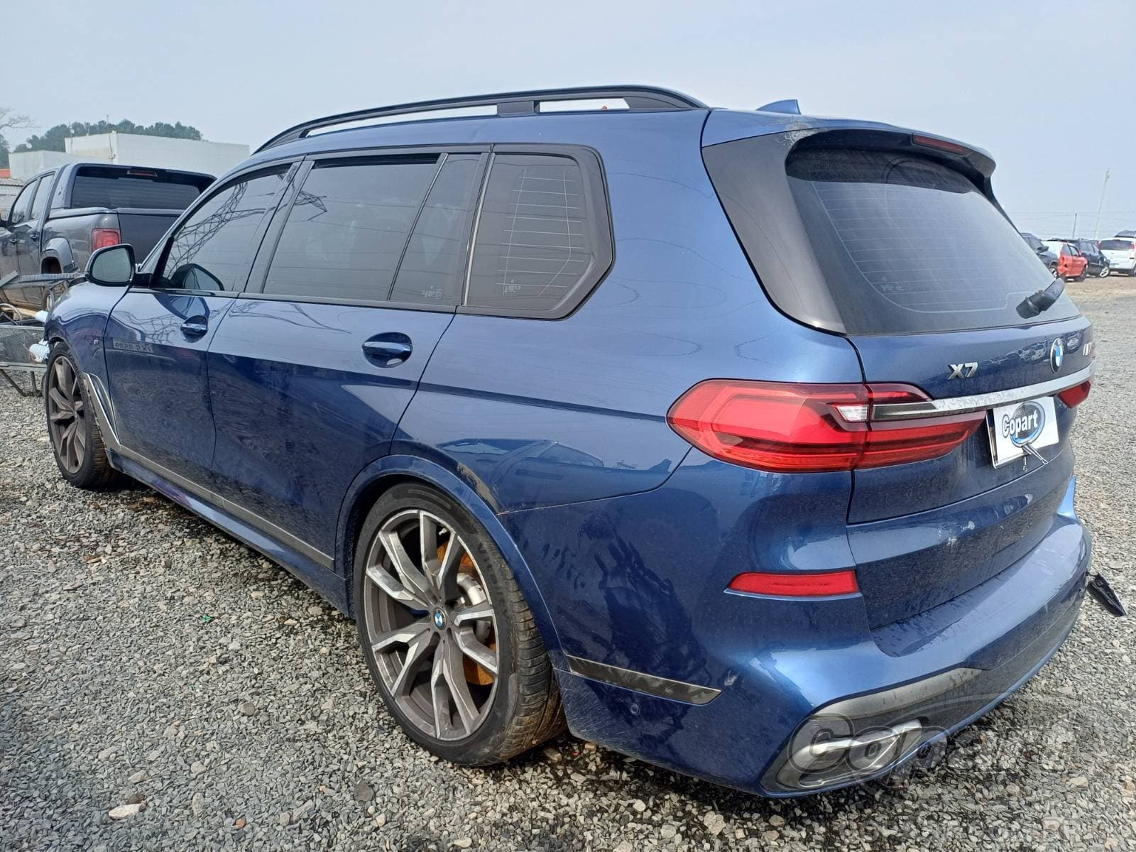 BMW X7 2020 — foto 3