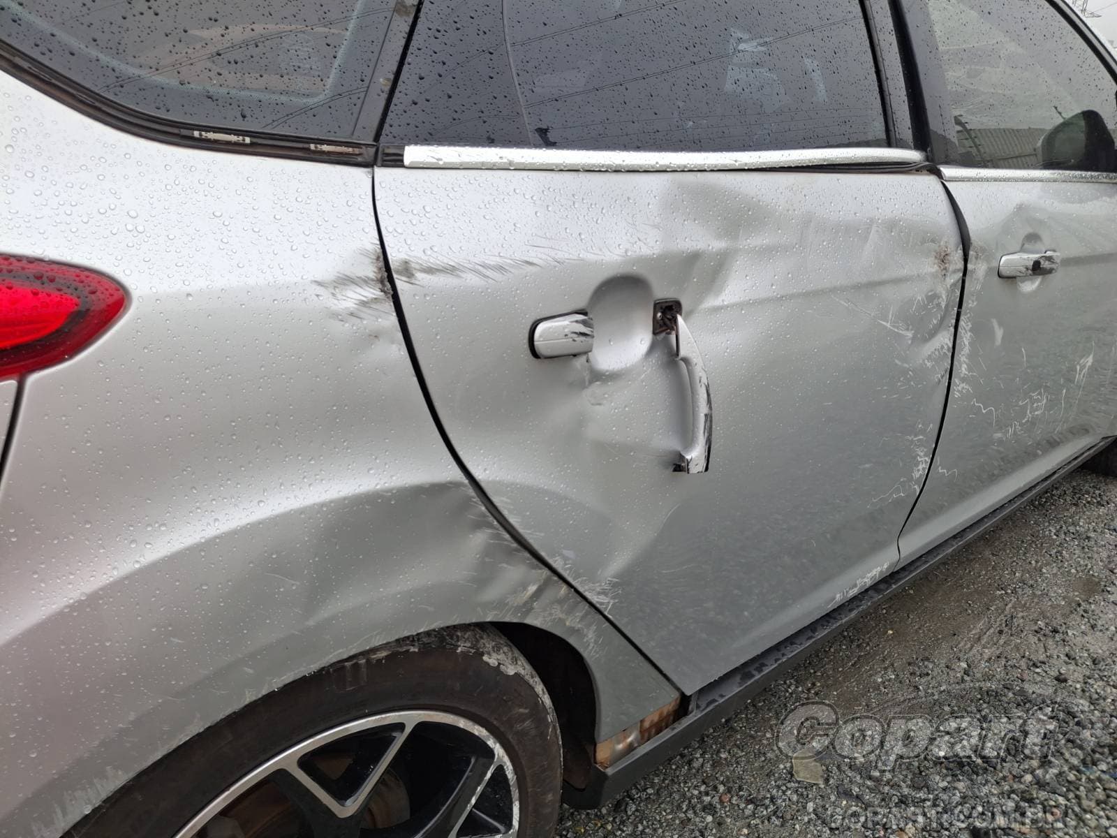 Ford Focus 2015 — foto 13