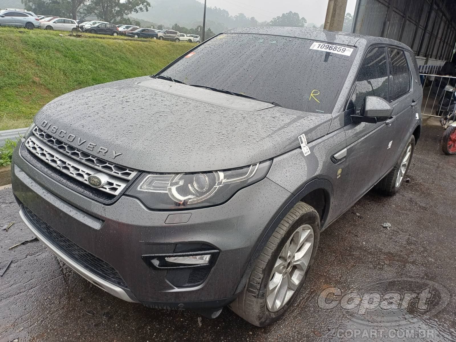 Land Rover Discovery Sport 2015 — foto 2