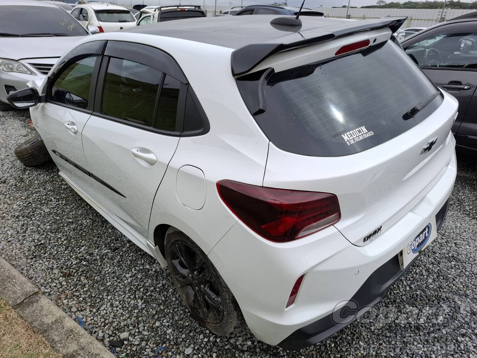 Chevrolet Onix 2024 — foto 3