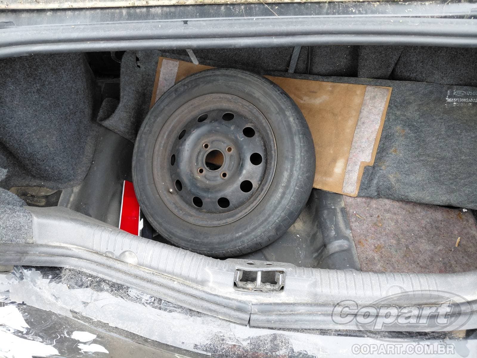 Ford Fiesta Sedan 2005 — foto 10