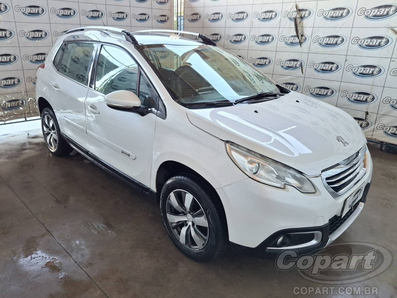 Peugeot 2008 2017 — foto 1