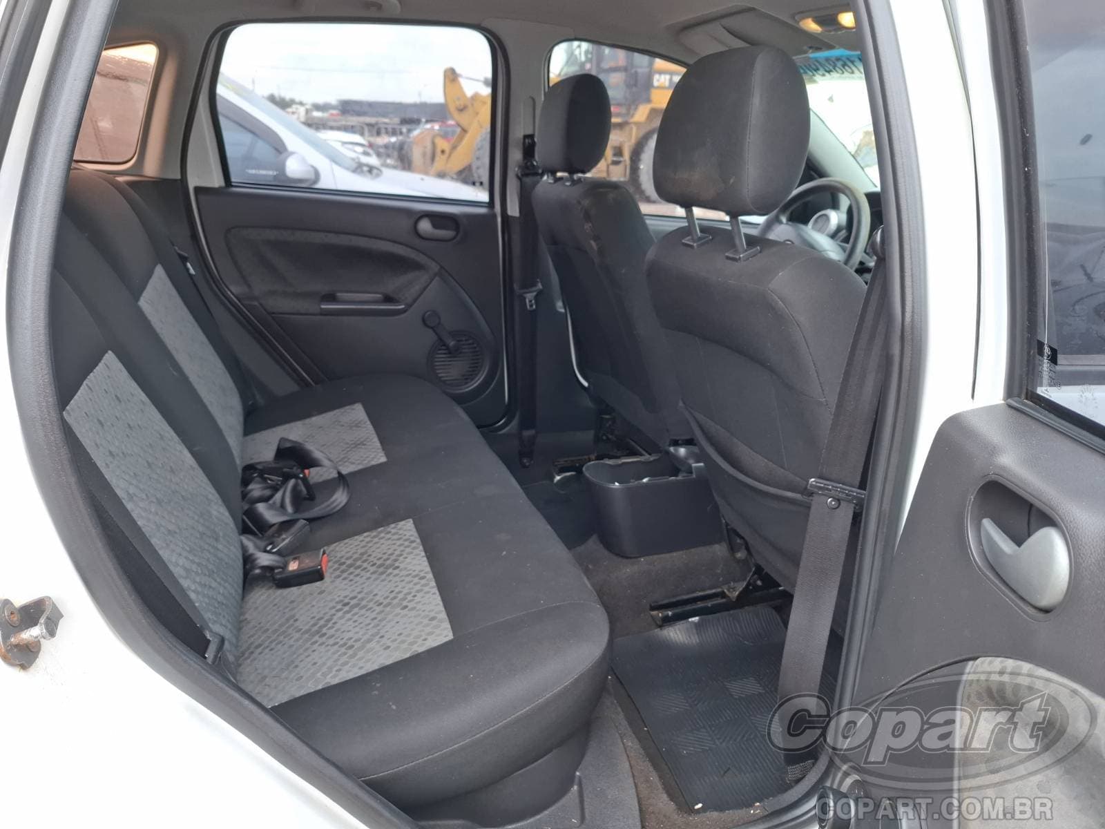 Ford Fiesta 2014 — foto 6