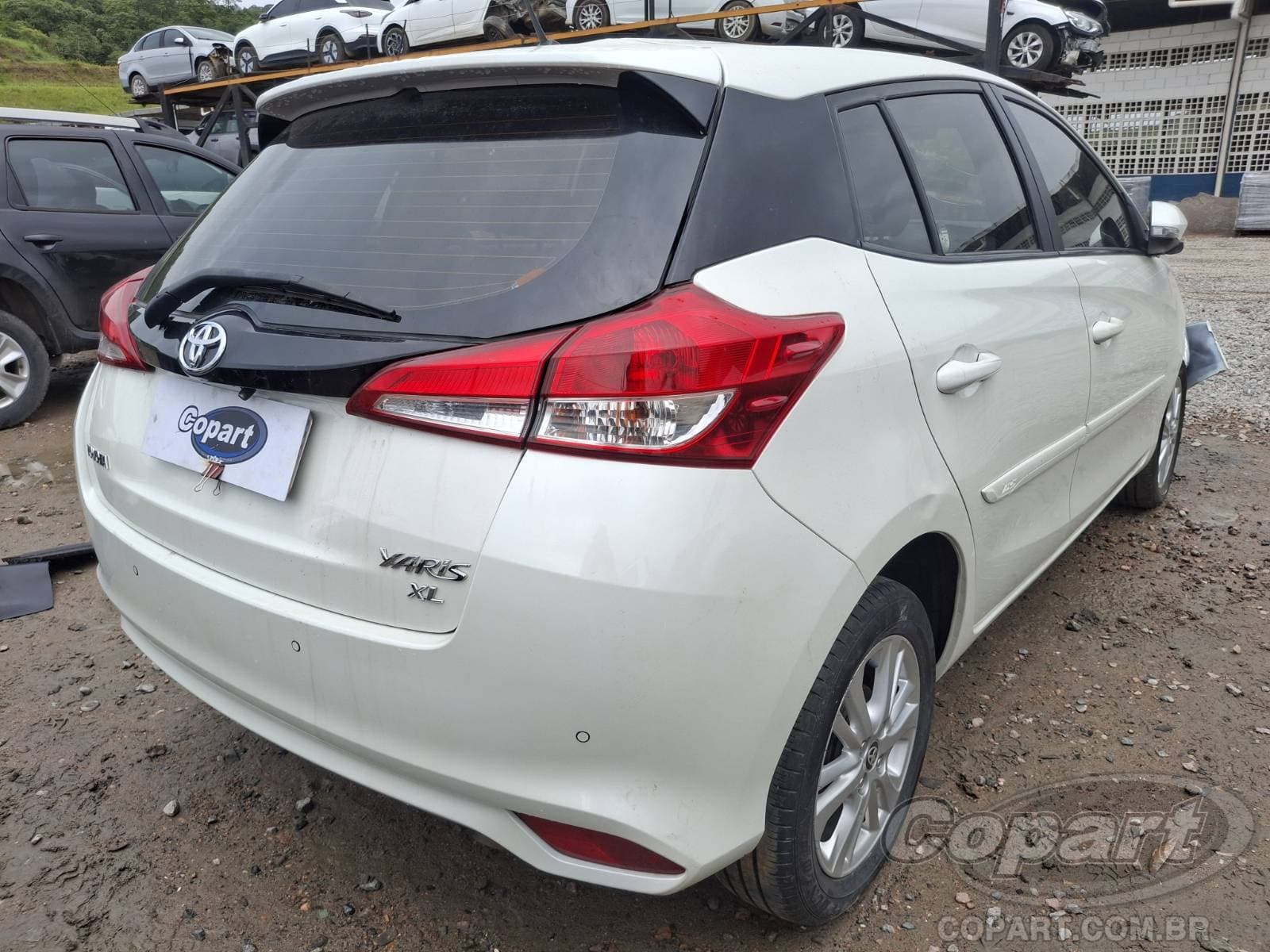 Toyota Yaris 2019 — foto 4
