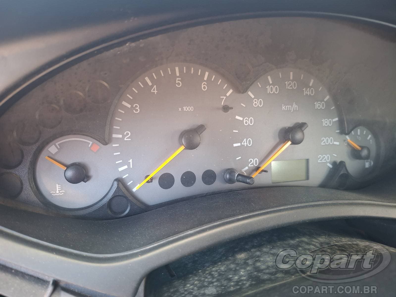 Ford Focus 2004 — foto 8