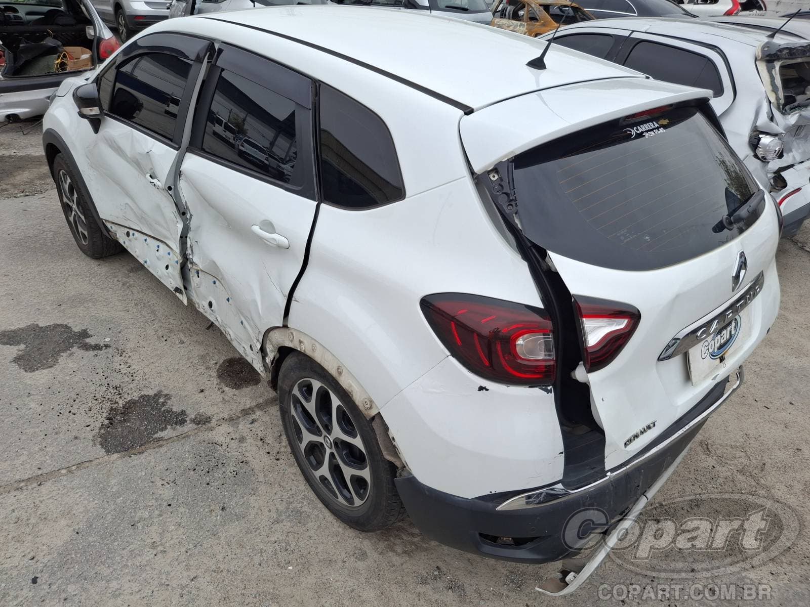 Renault Captur 2018 — foto 3
