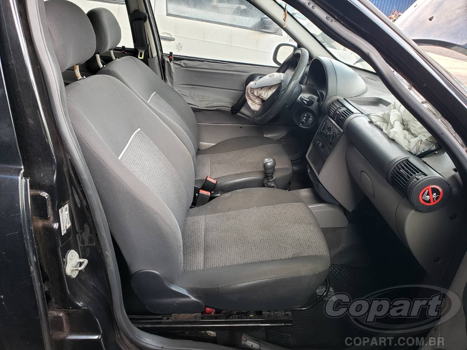 Chevrolet Classic 2015 — foto 5
