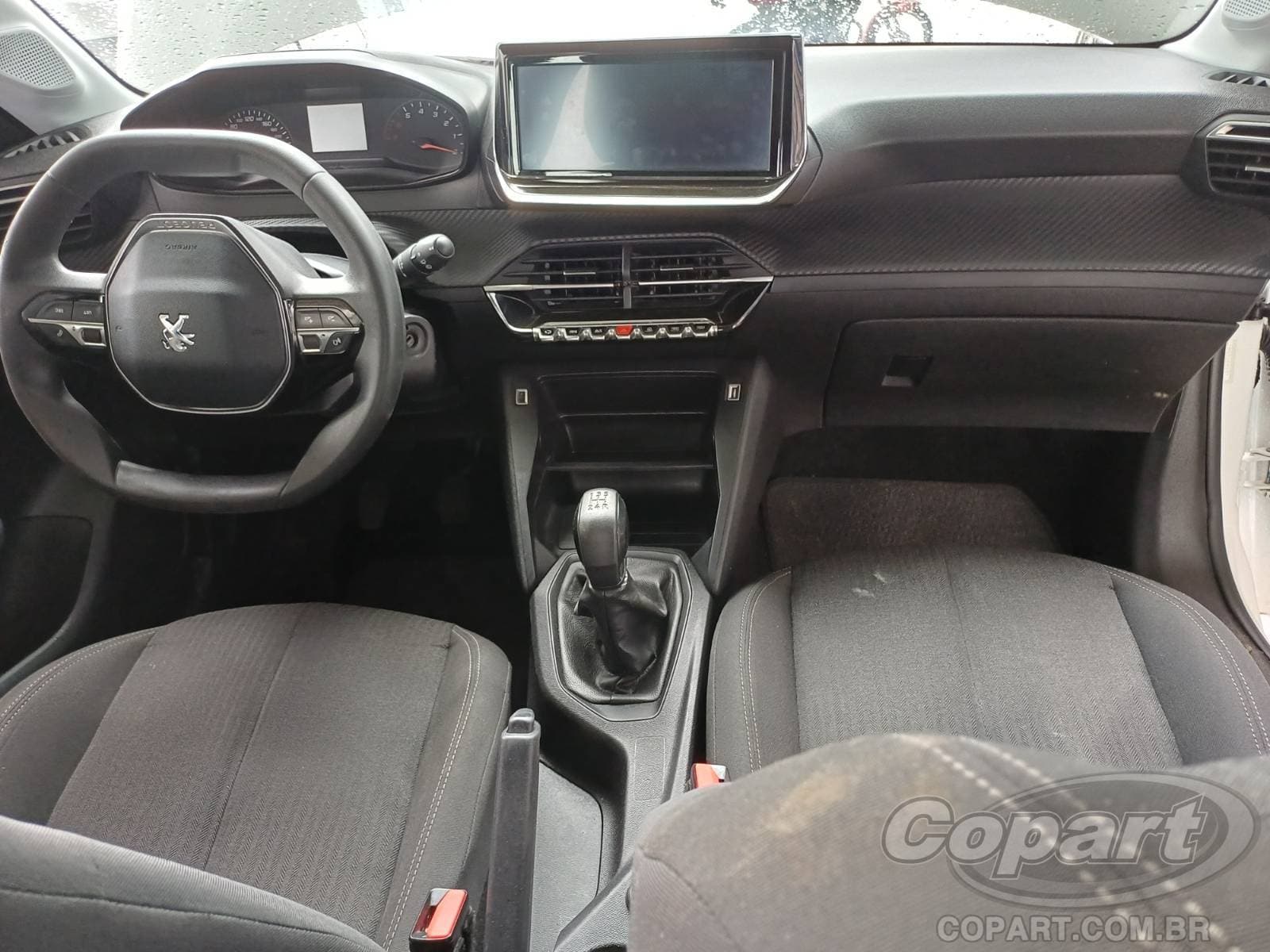 Peugeot 208 2024 — foto 9