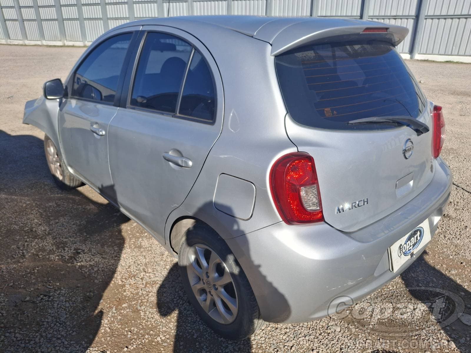 Nissan March 2015 — foto 3