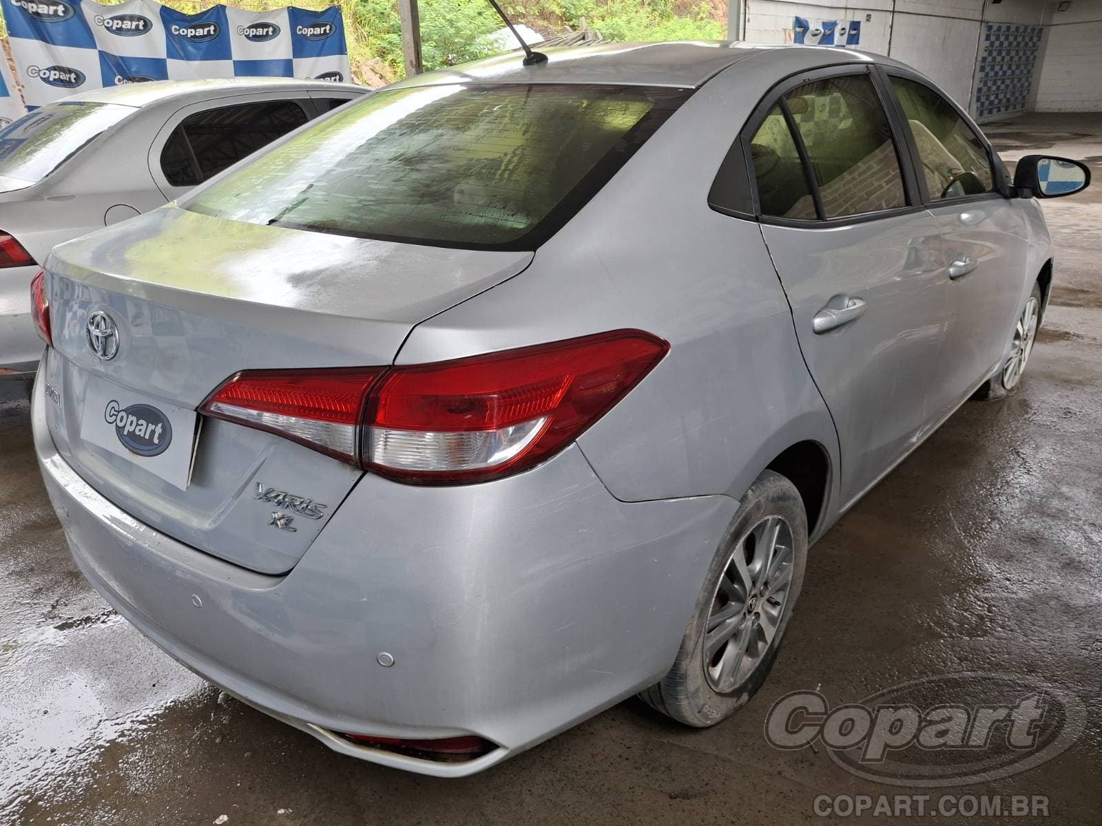 Toyota Yaris Seda 2019 — foto 4