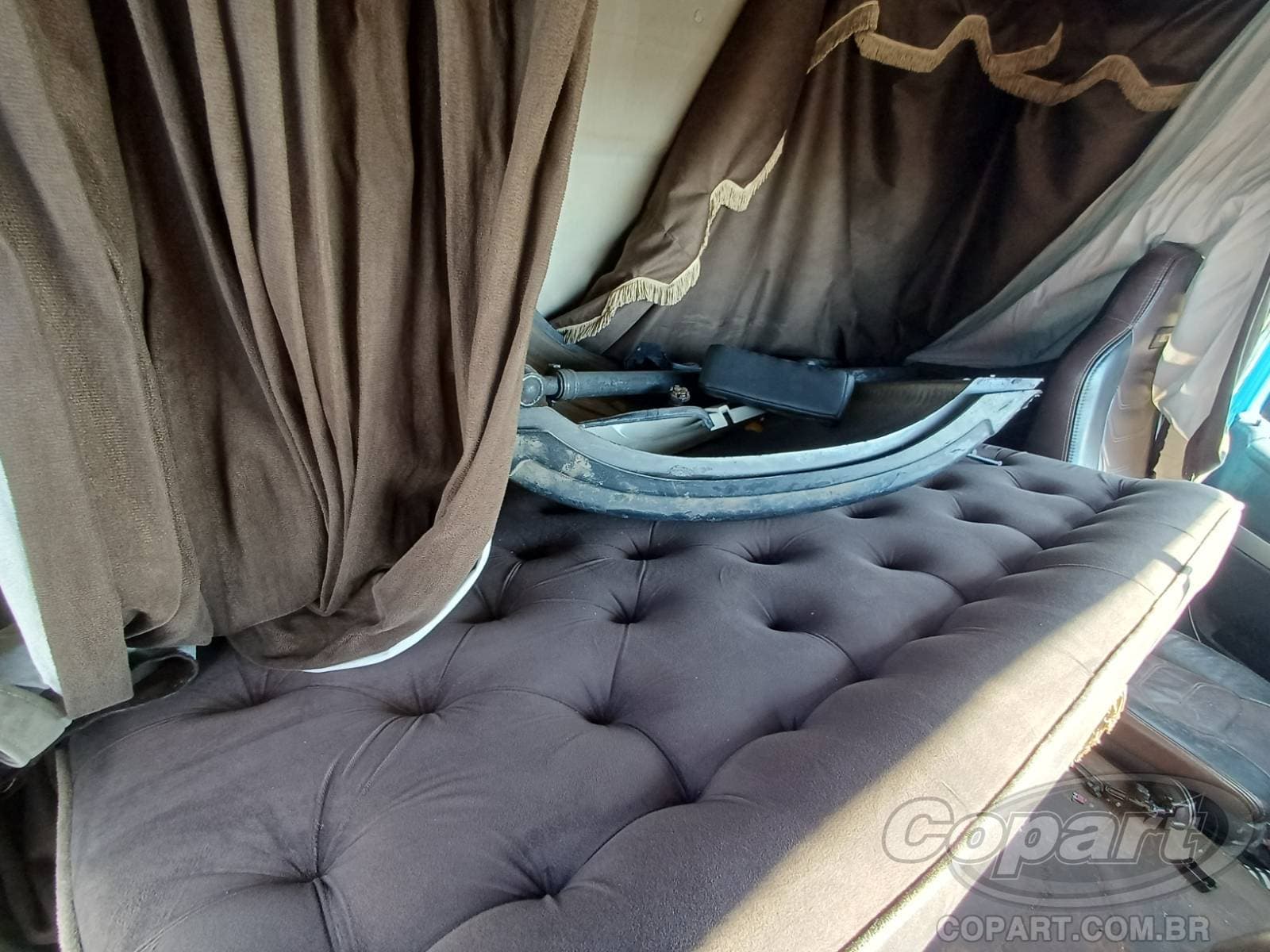 Iveco Stralis 2019 — foto 12