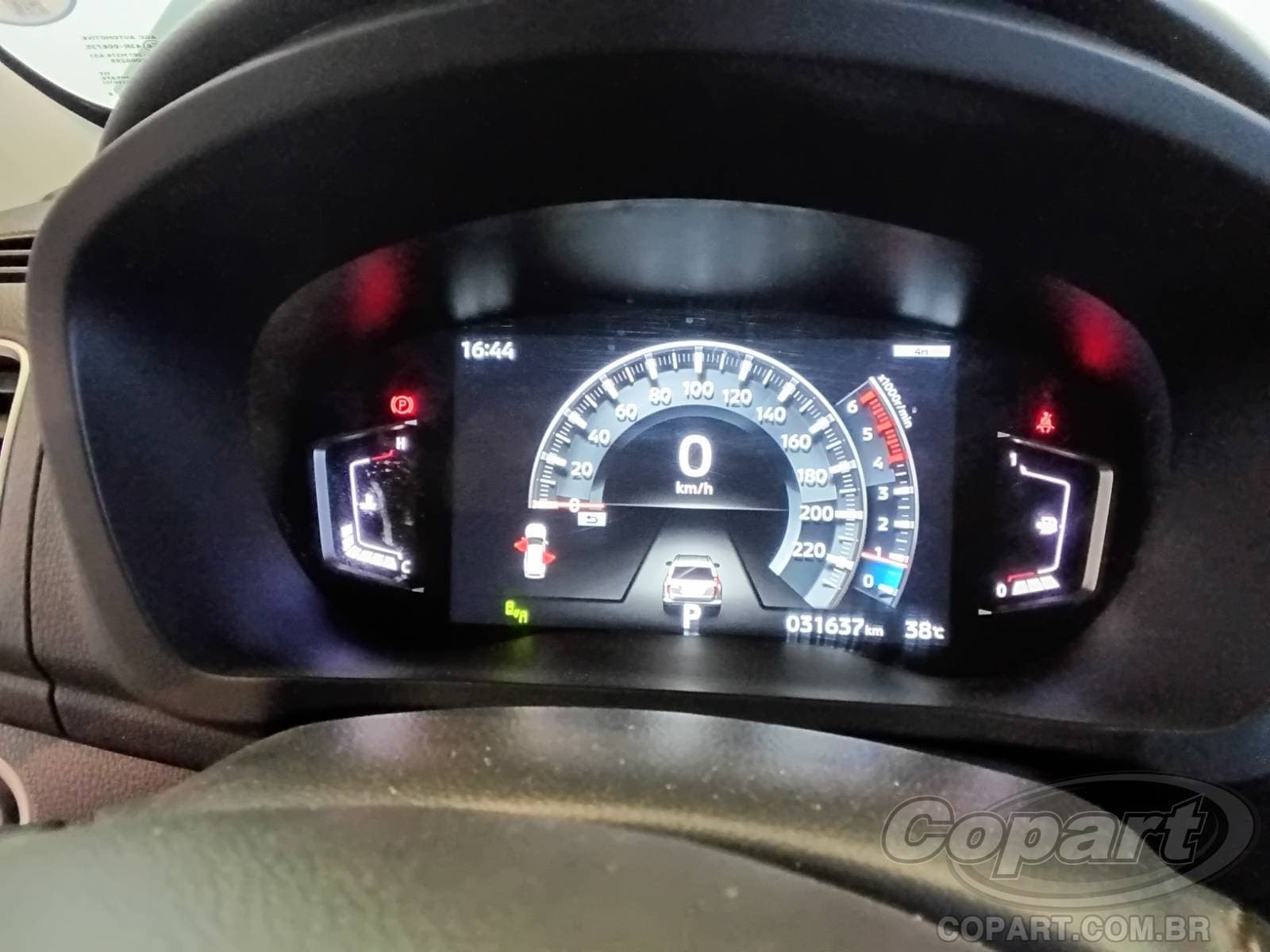 Mitsubishi Pajero Sport 2024 — foto 8
