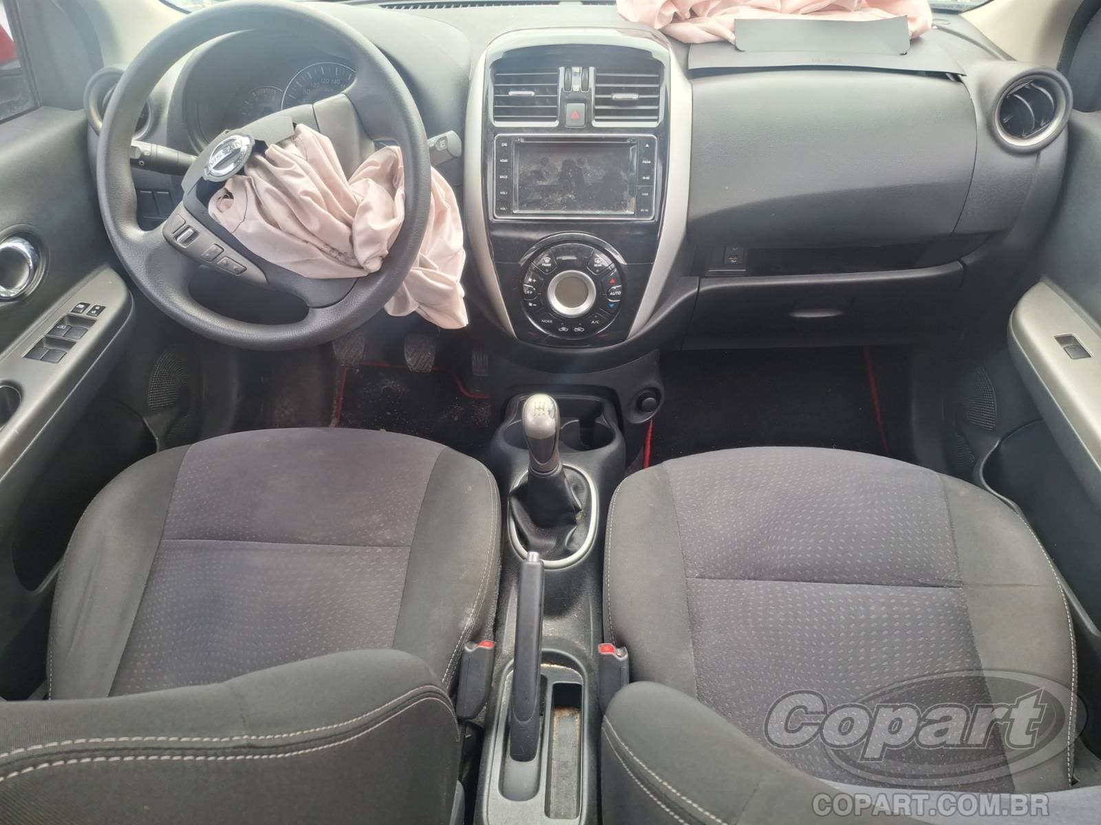 Nissan March 2016 — foto 9