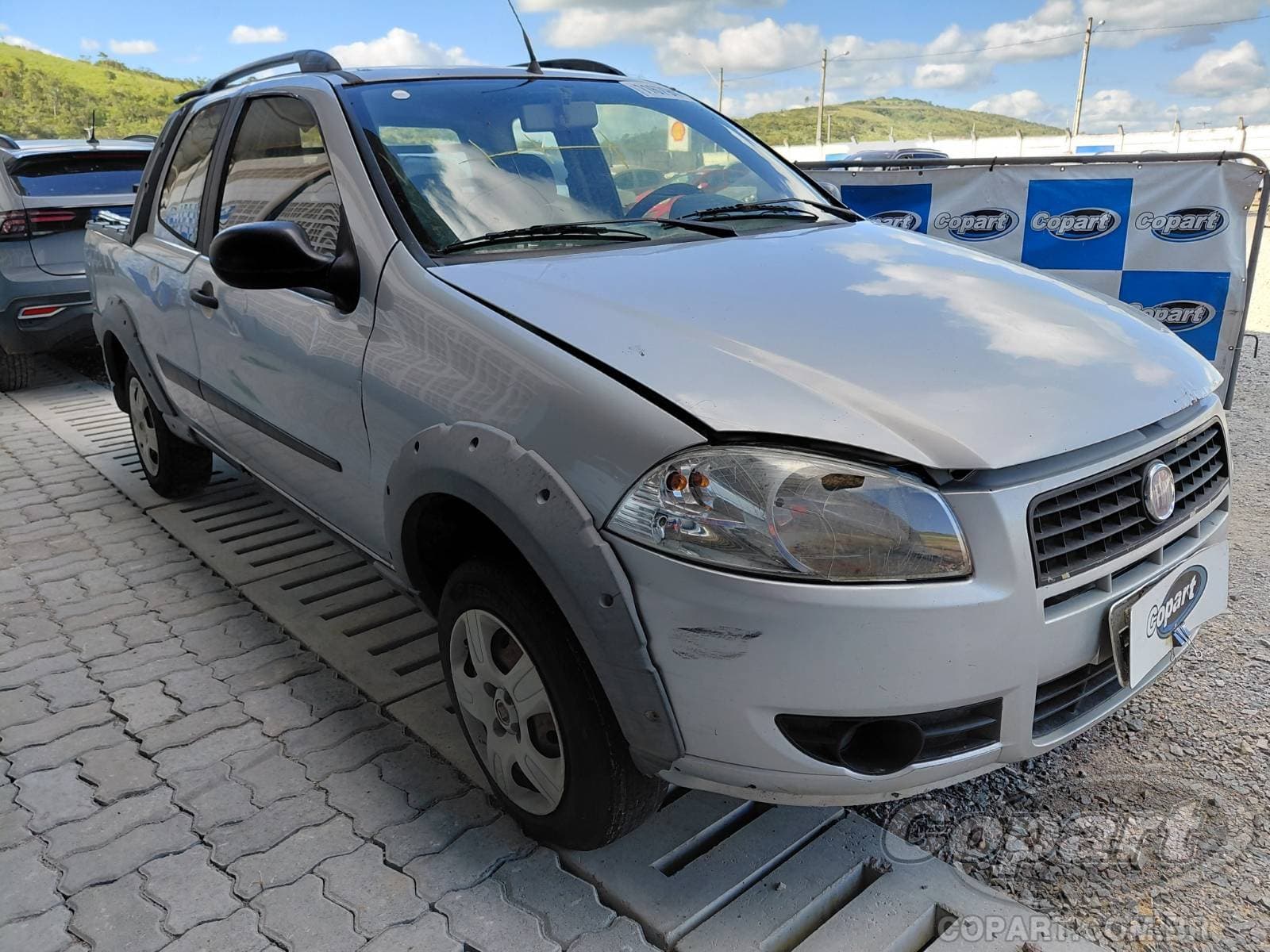Fiat Strada 1.4 2012