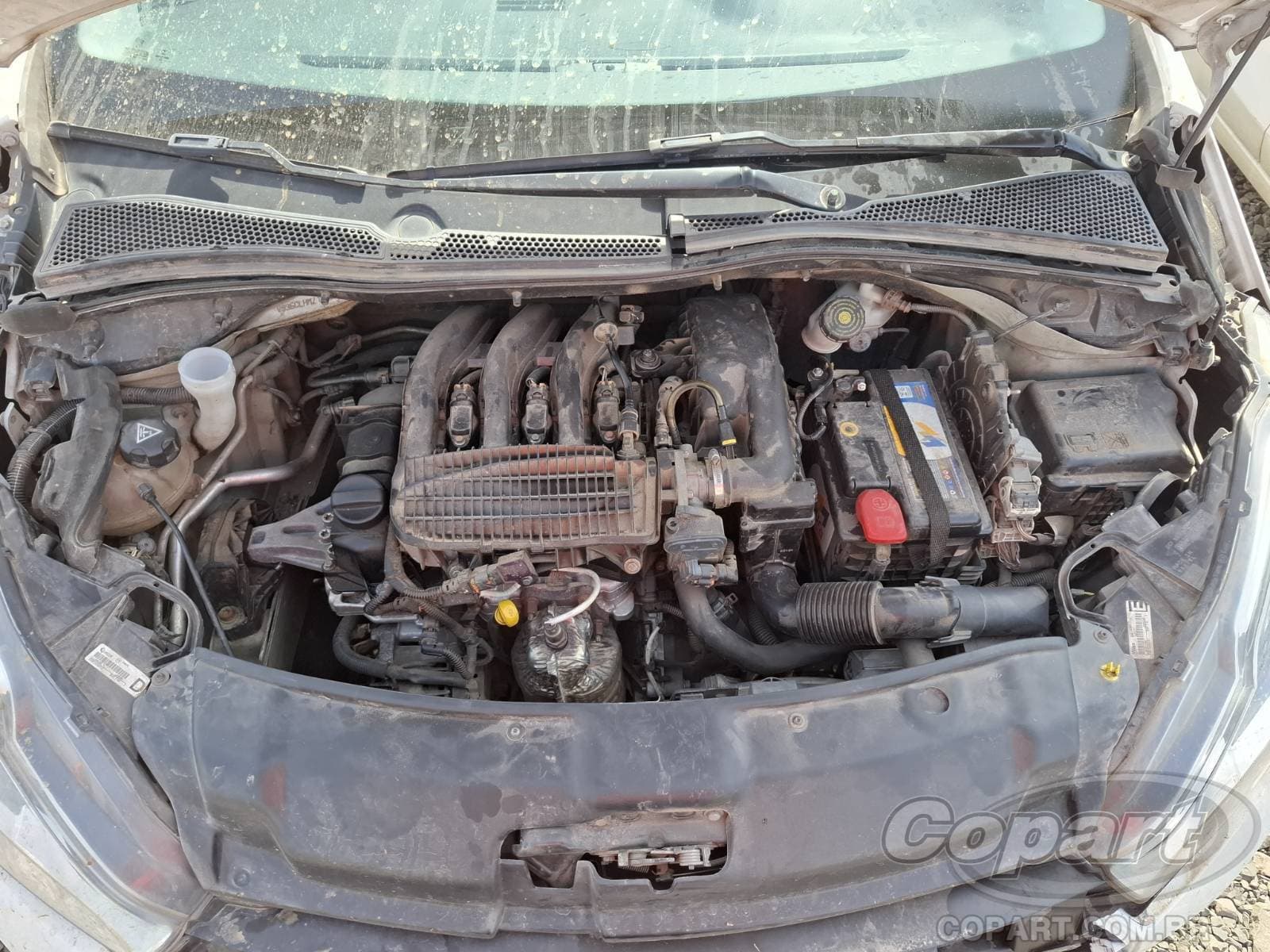 Peugeot 208 2017 — foto 7