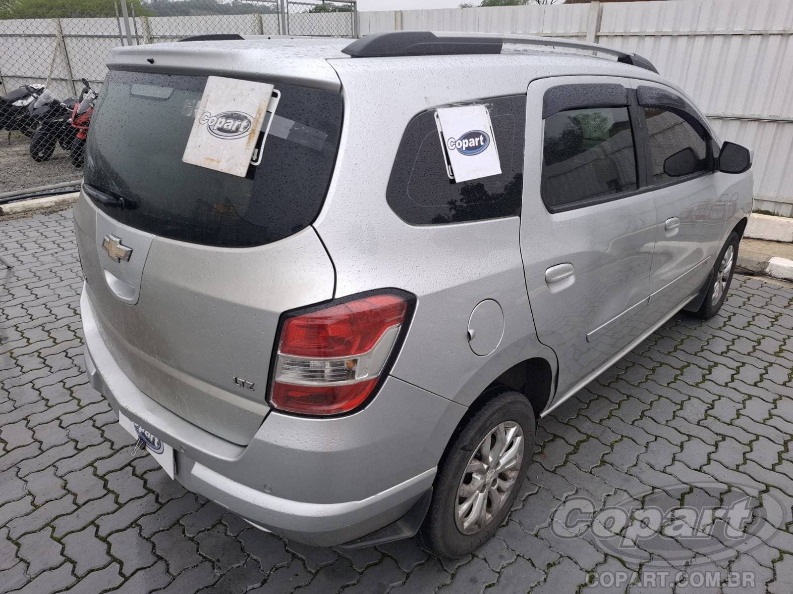 Chevrolet Spin 2018 — foto 4