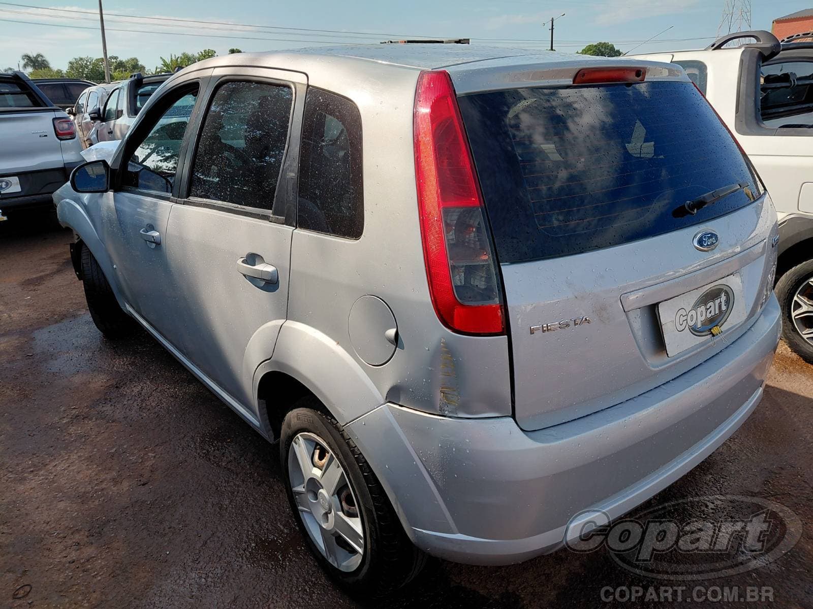 Ford Fiesta 2014 — foto 3