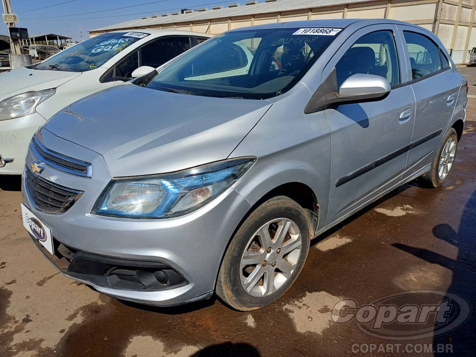 Chevrolet Onix 2014 — foto 2