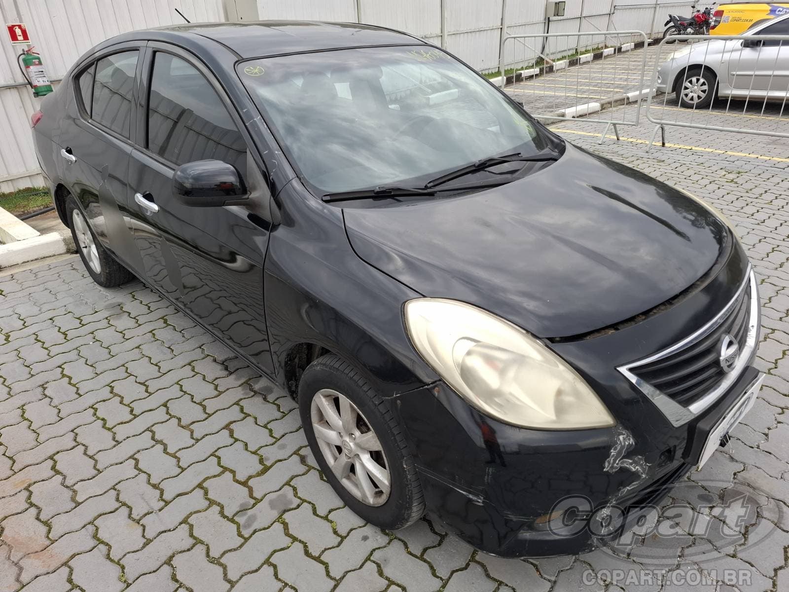 Nissan Versa 1.6 16V 2014