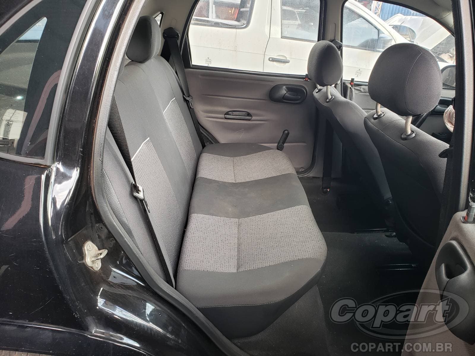 Chevrolet Classic 2015 — foto 6