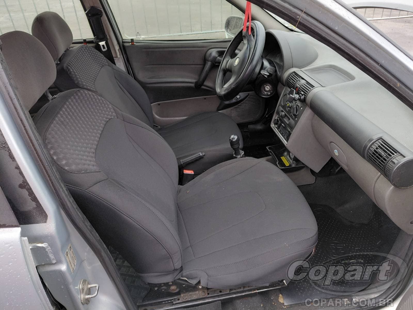 Chevrolet Classic 2011 — foto 5