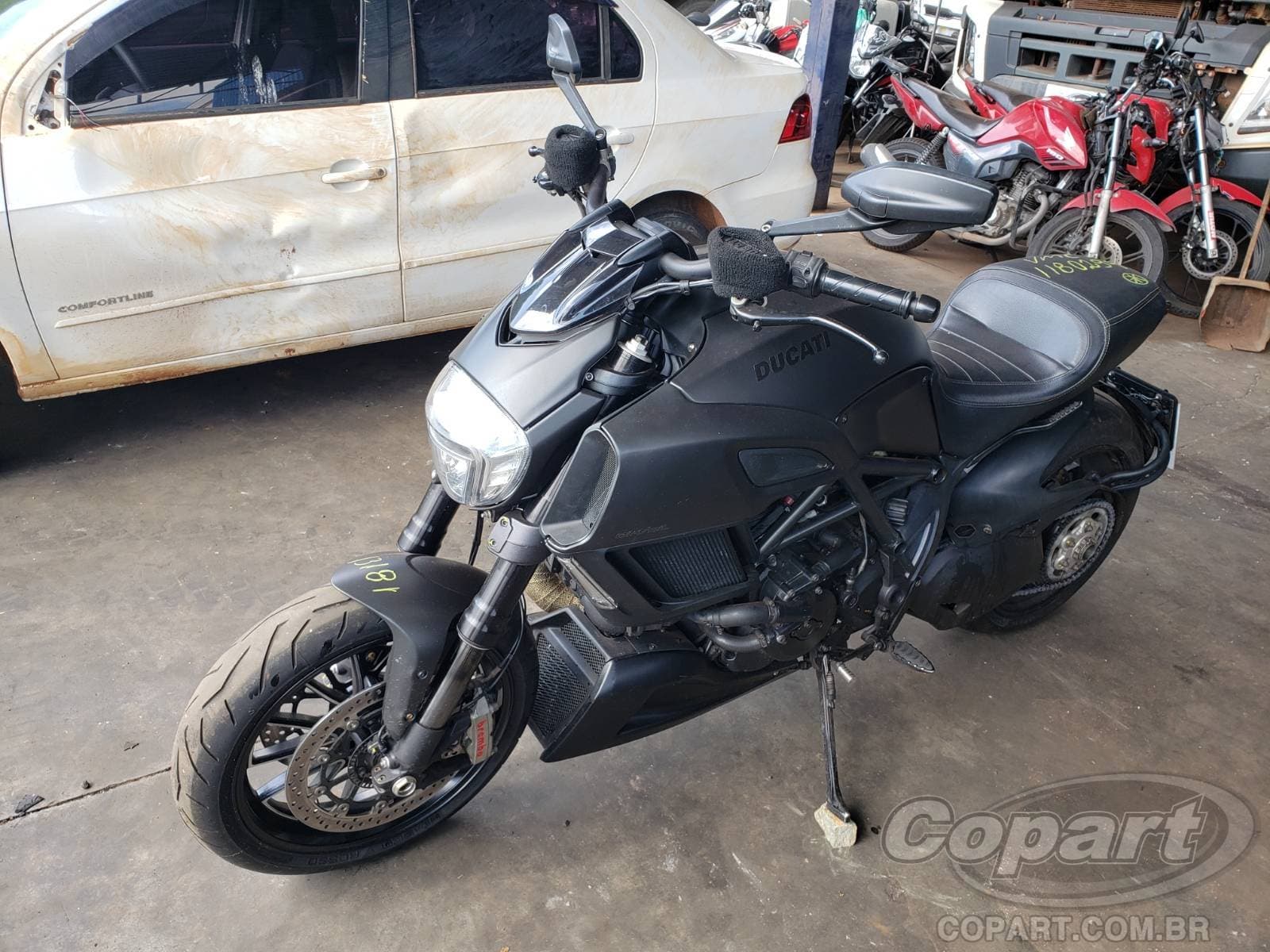 Ducati Diavel 2015 — foto 2