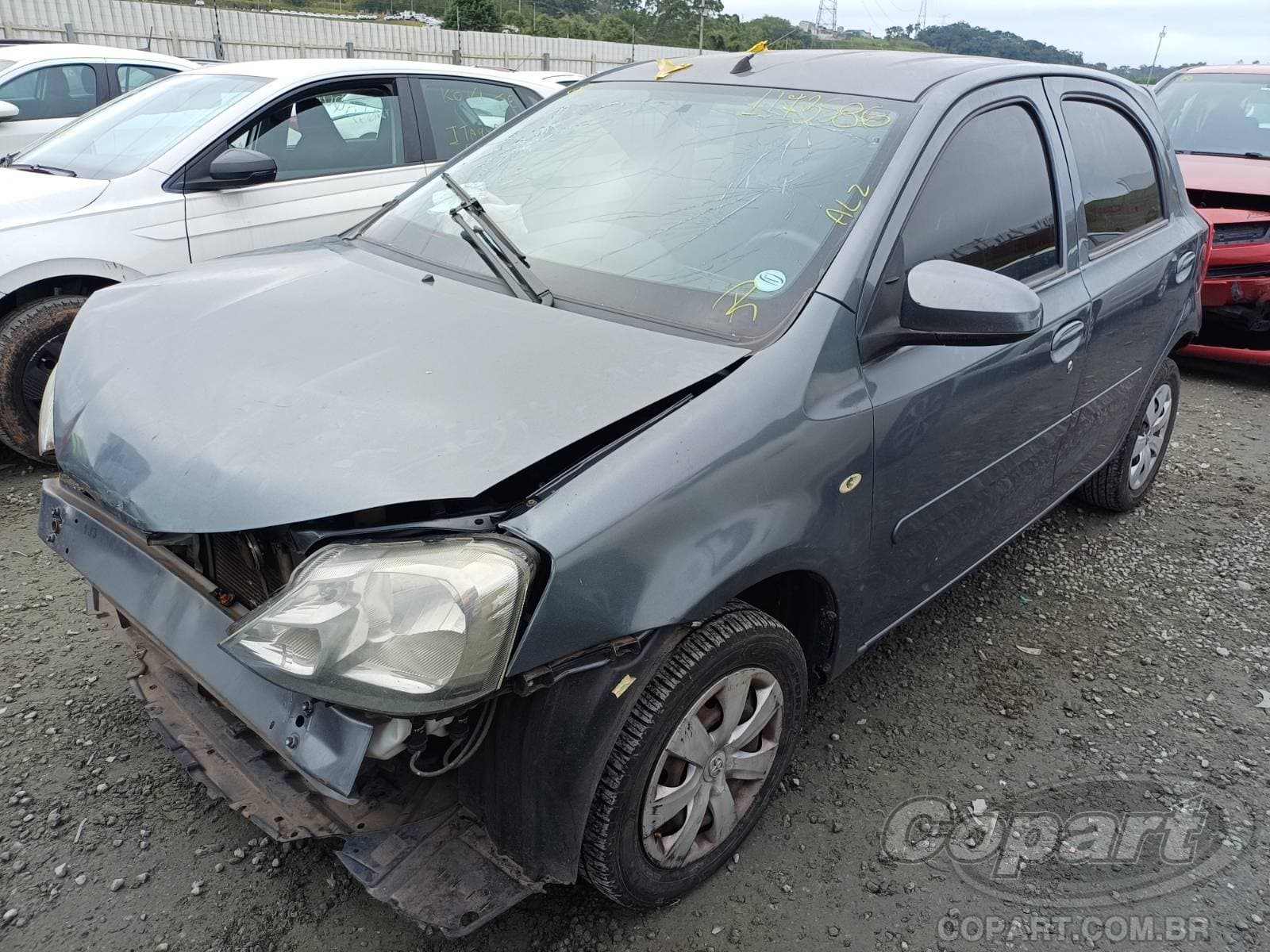 Toyota Etios 2016 — foto 2