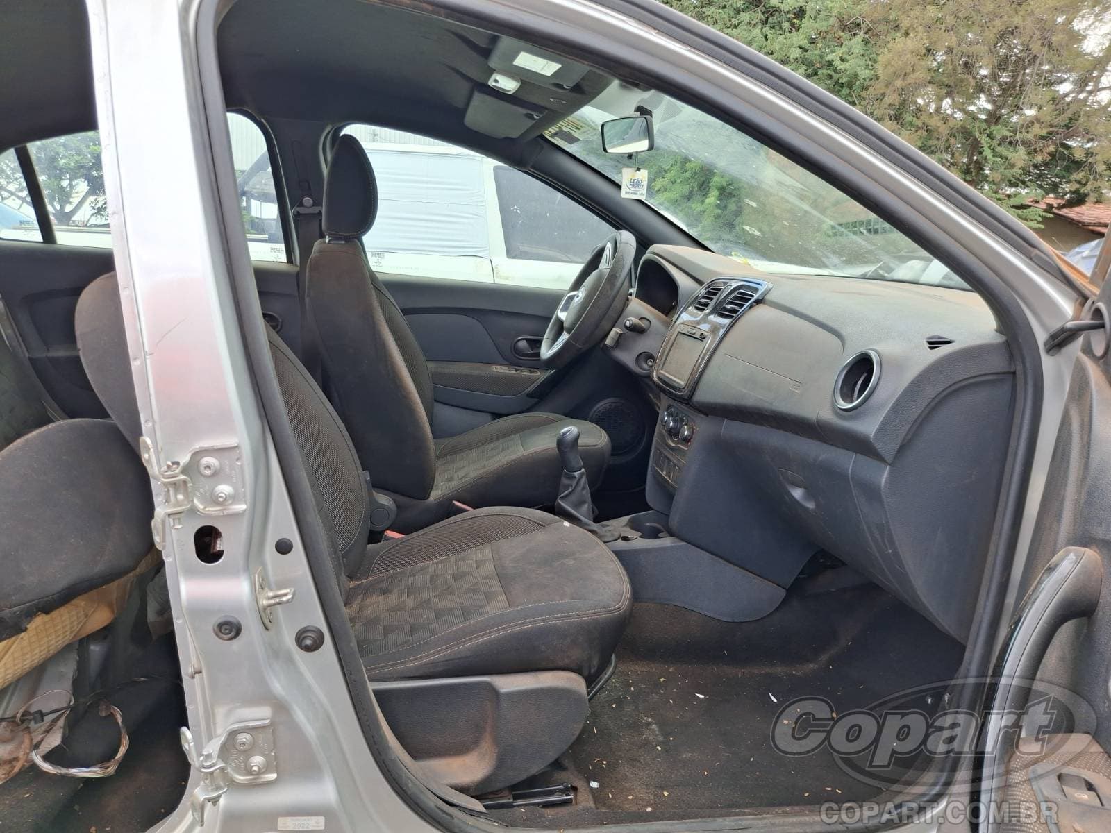 Renault Logan 2023 — foto 5