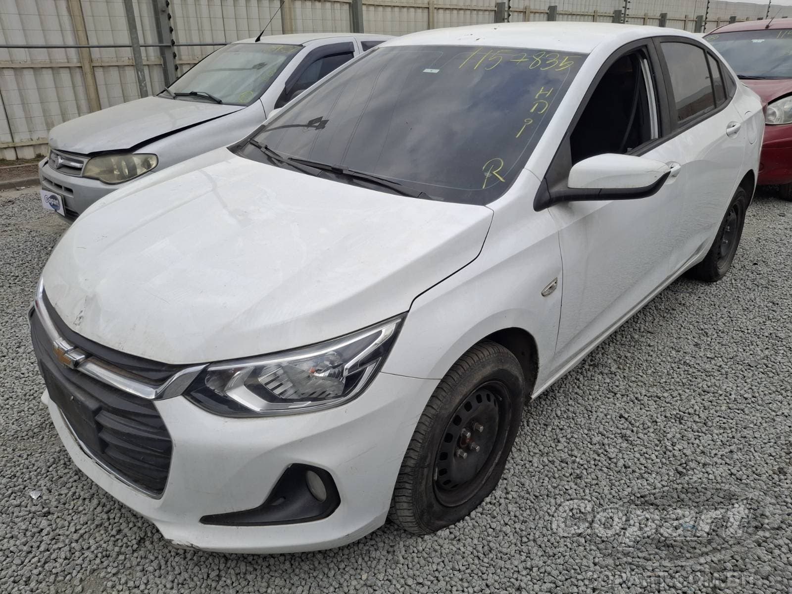 Chevrolet Onix Plus 2020 — foto 2