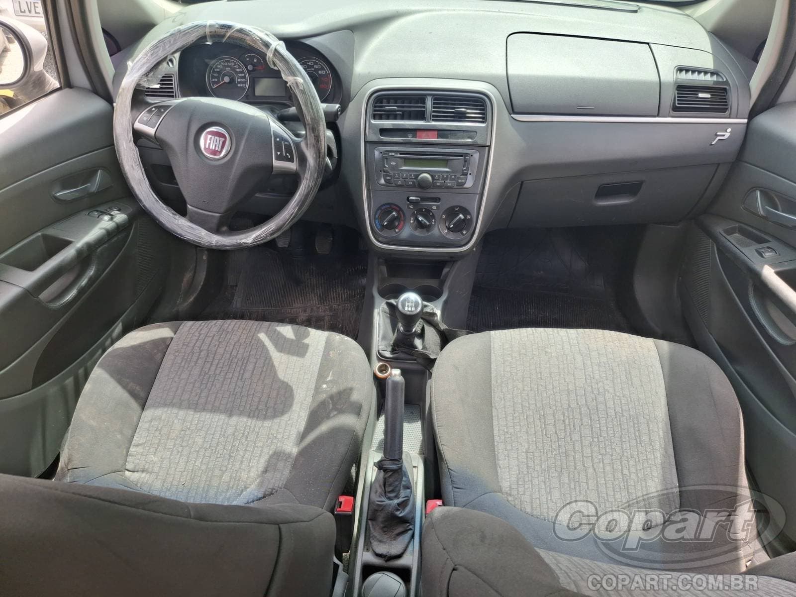 Fiat Punto 2011 — foto 9