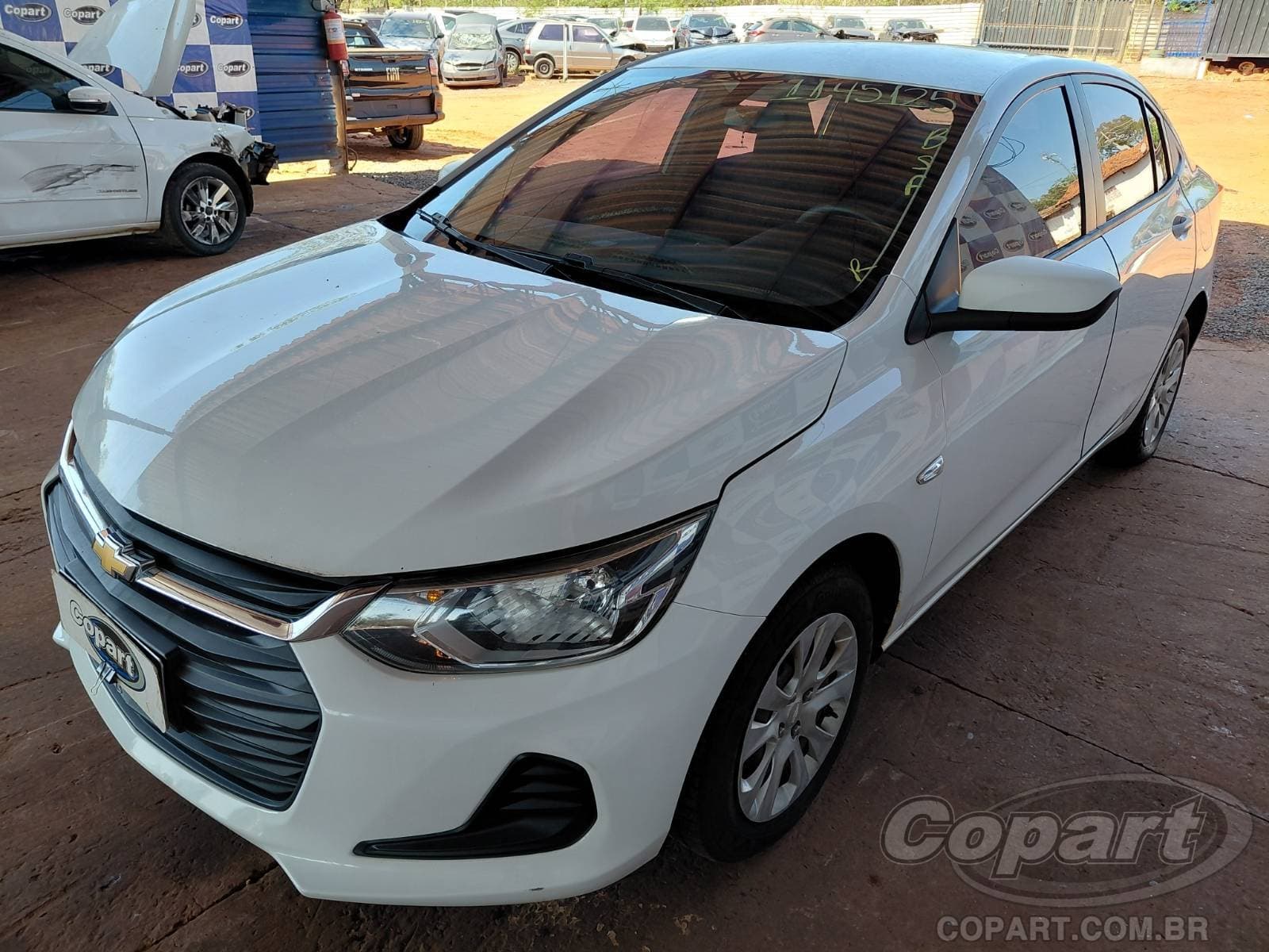 Chevrolet Onix Plus 2020 — foto 2