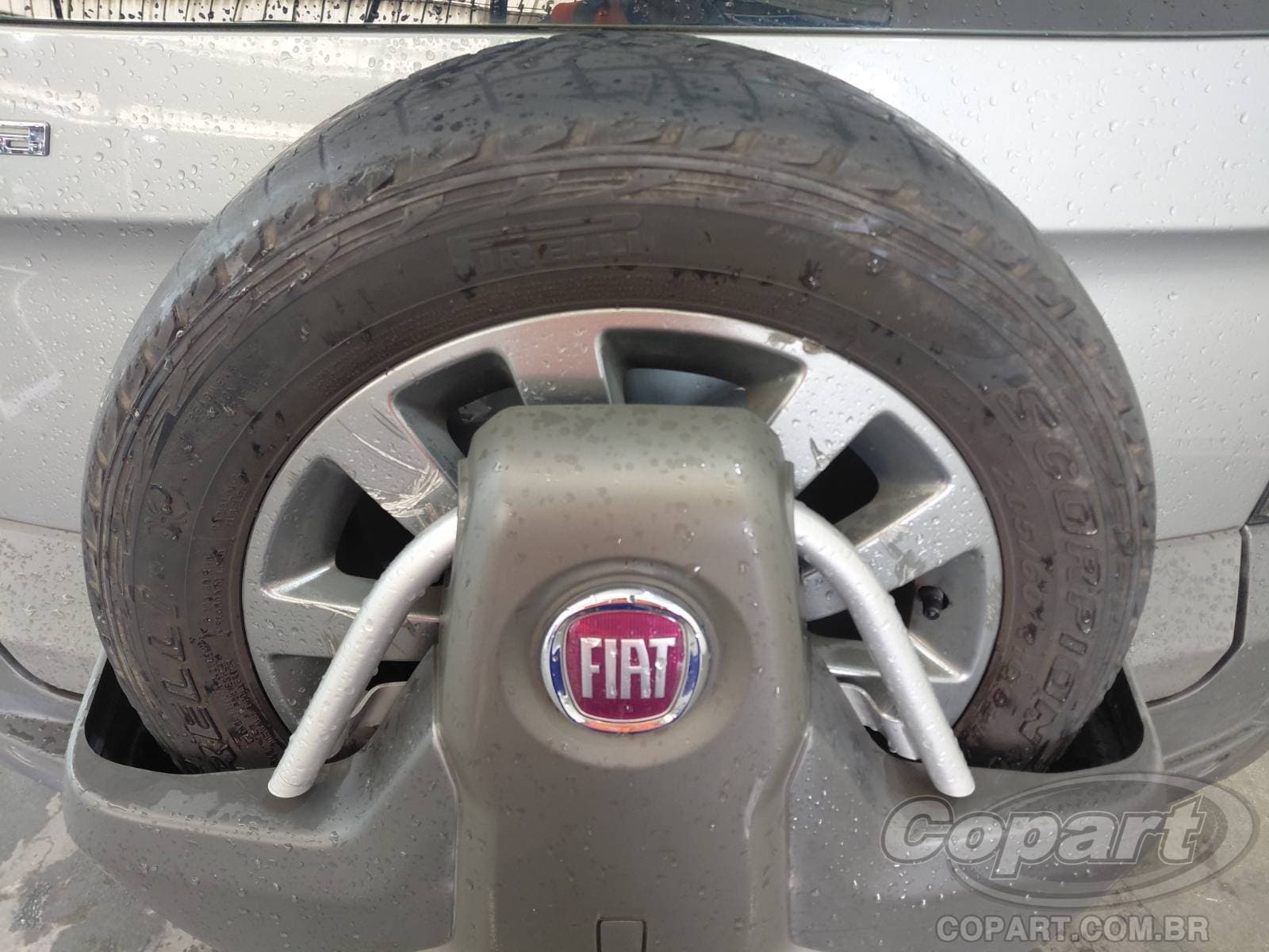 Fiat Idea 2016 — foto 10