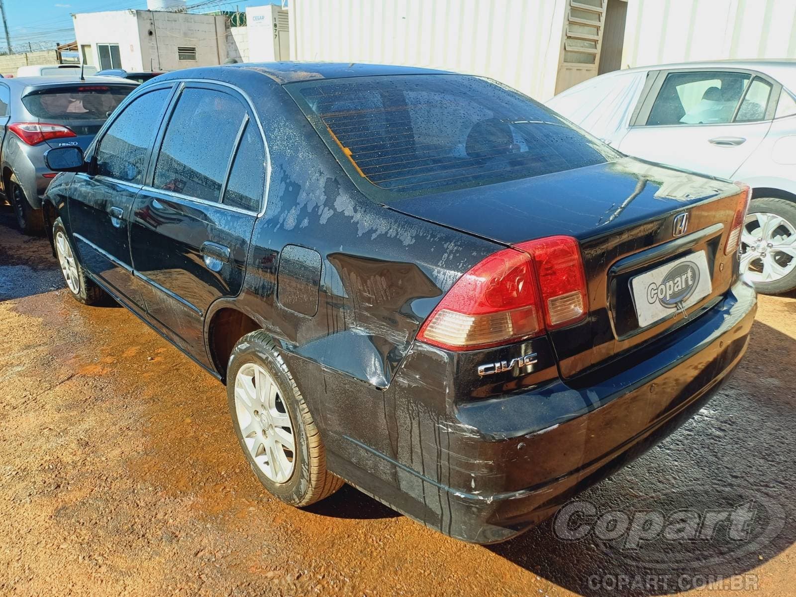 Honda Civic 2004 — foto 3