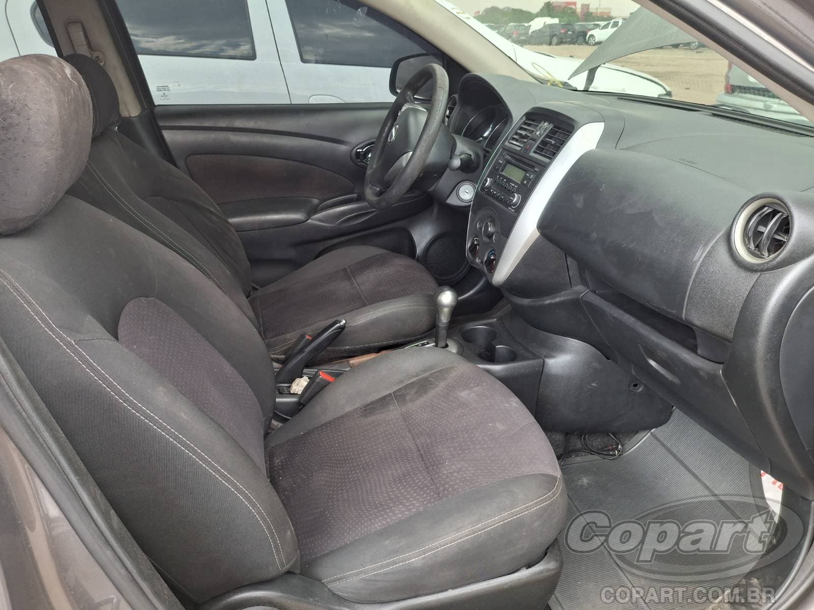 Nissan Versa 2018 — foto 5
