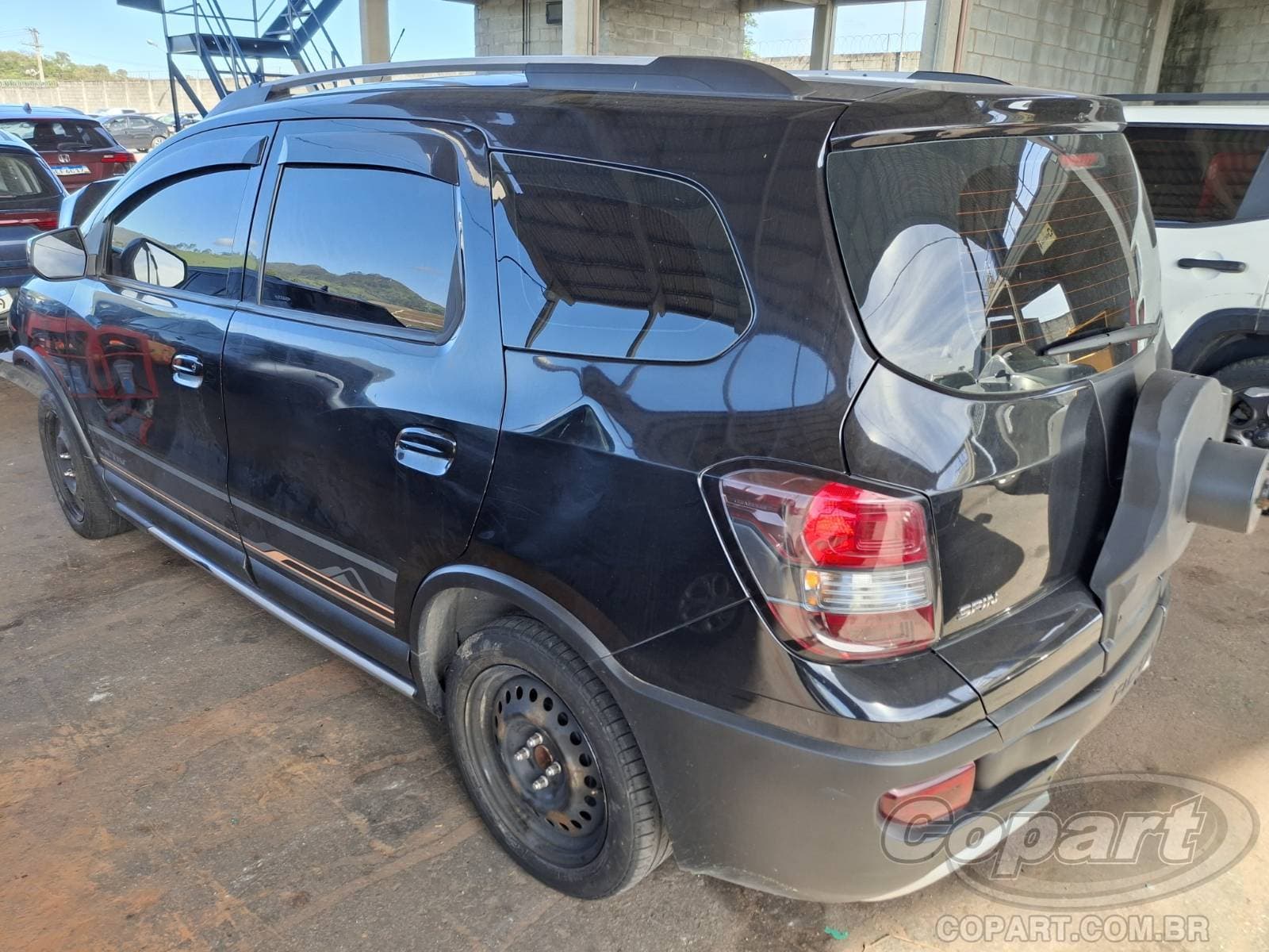 Chevrolet Spin 2018 — foto 3