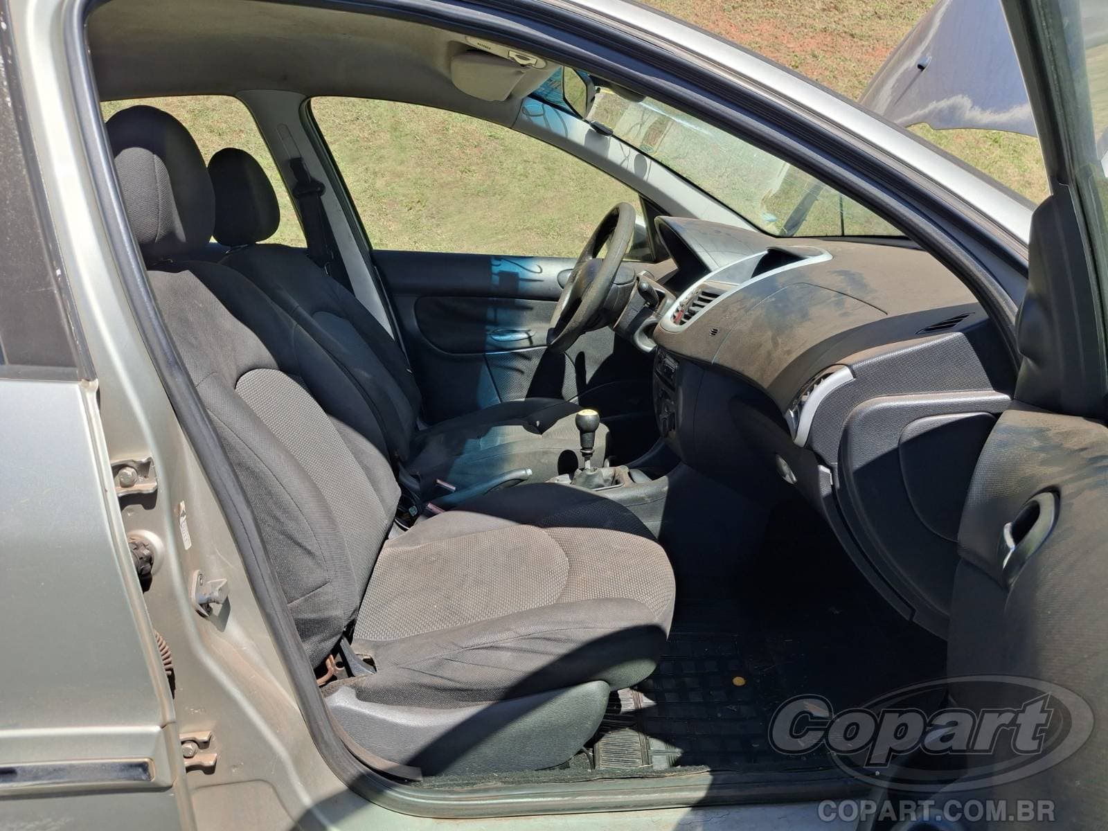 Peugeot 207 2012 — foto 5