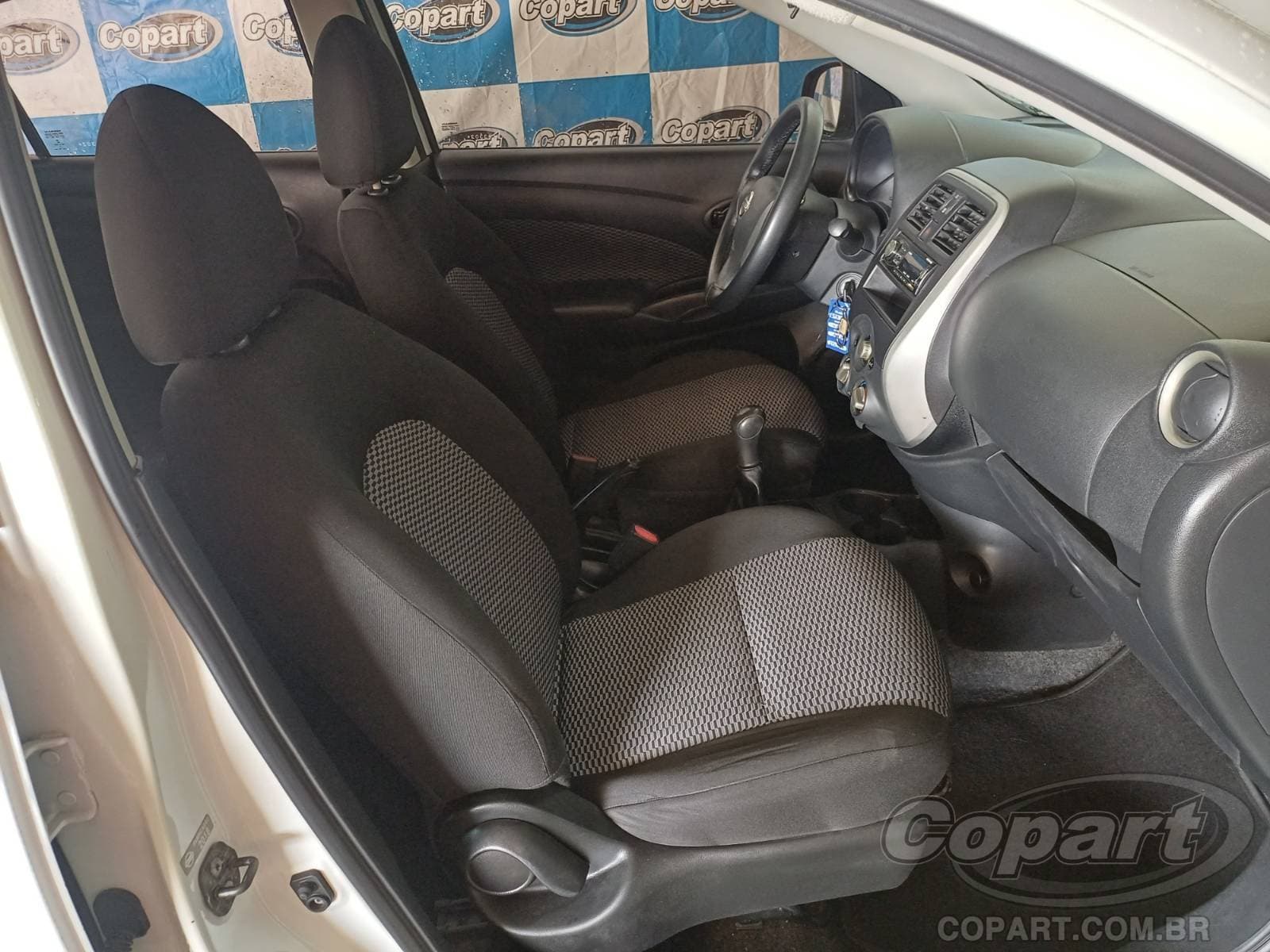 Nissan Versa 2019 — foto 5