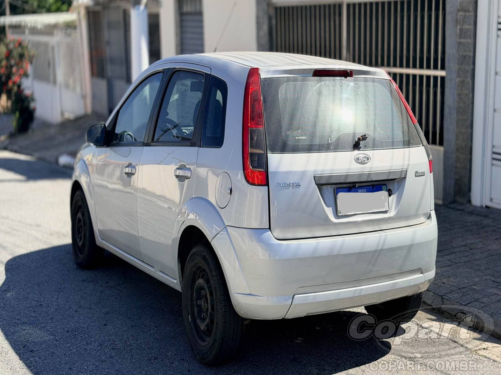 Ford Fiesta 2014 — foto 3