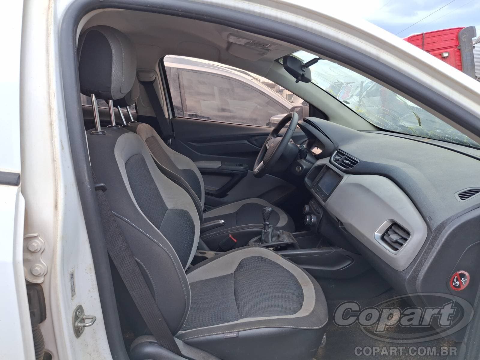 Chevrolet Onix 2015 — foto 5