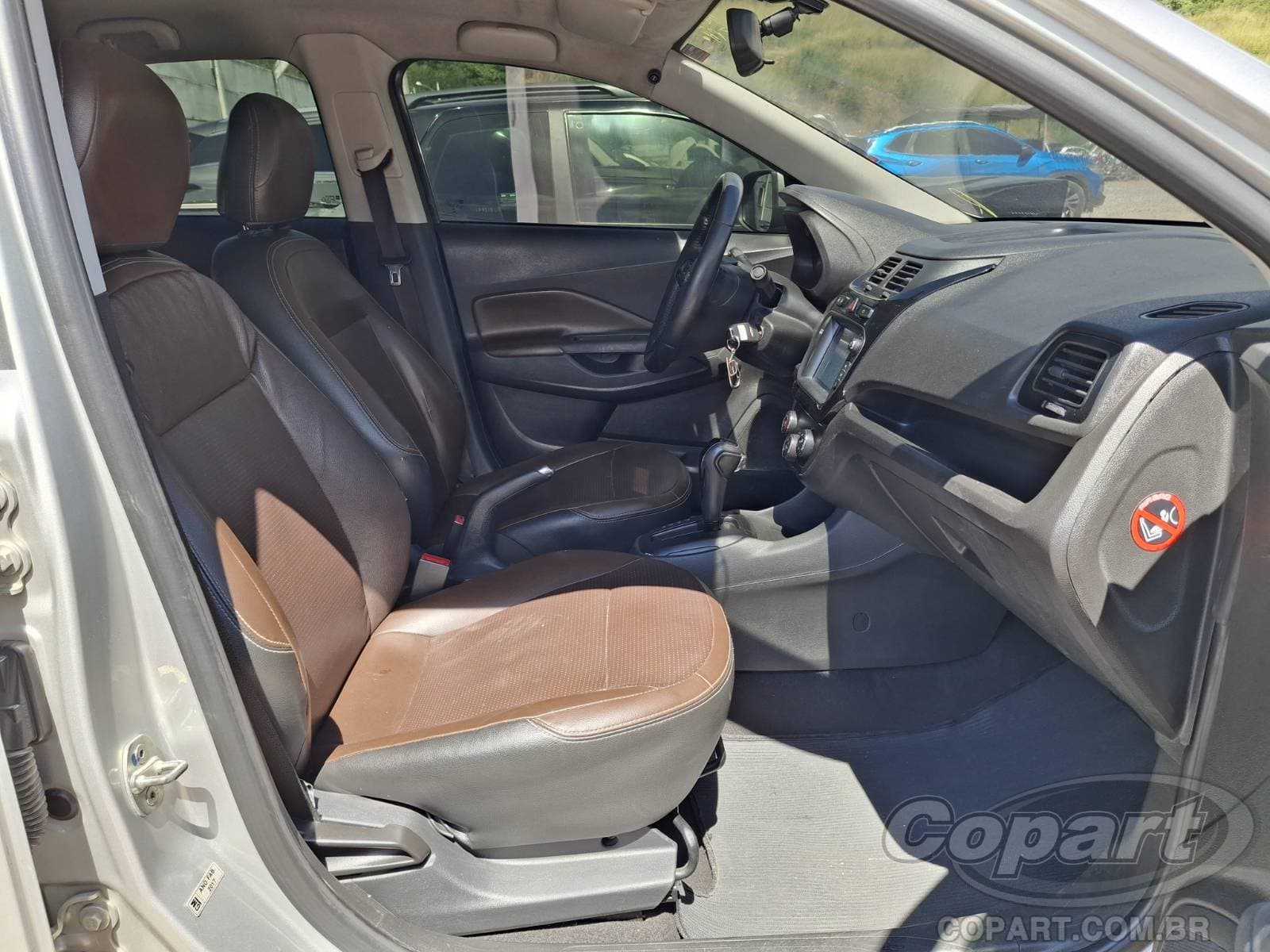 Chevrolet Cobalt 2018 — foto 5