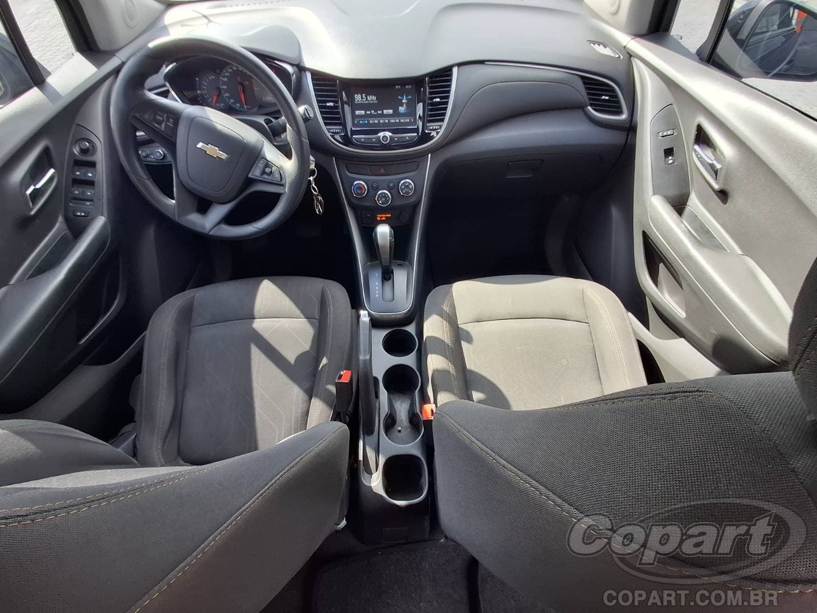 Chevrolet Tracker 2017 — foto 9