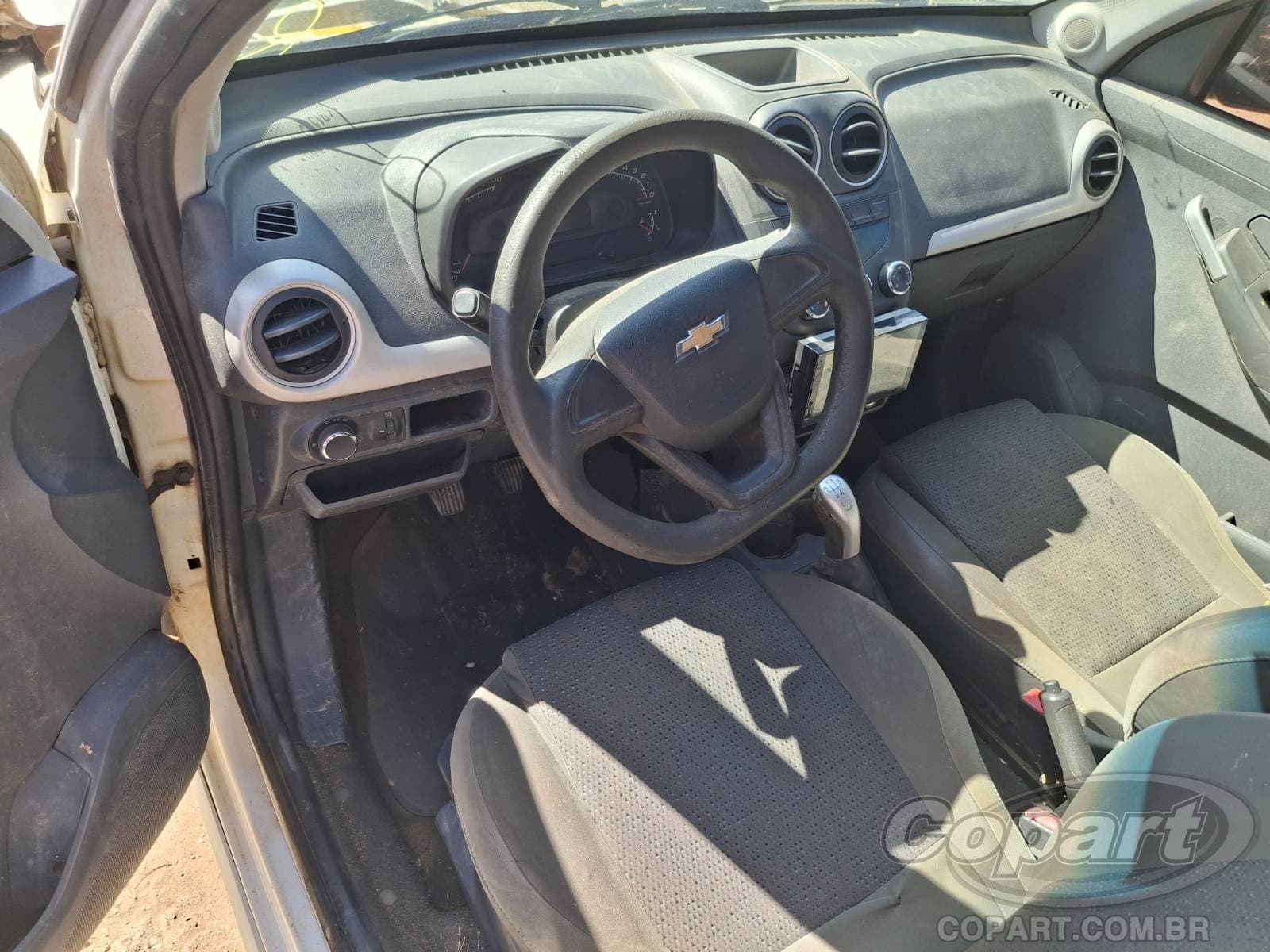 Chevrolet Montana 2019 — foto 9