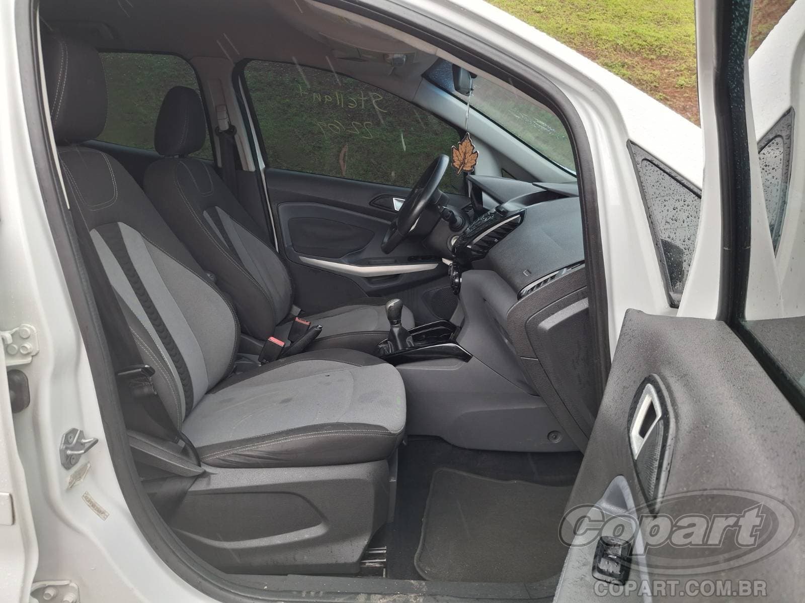 Ford Ecosport 2015 — foto 5