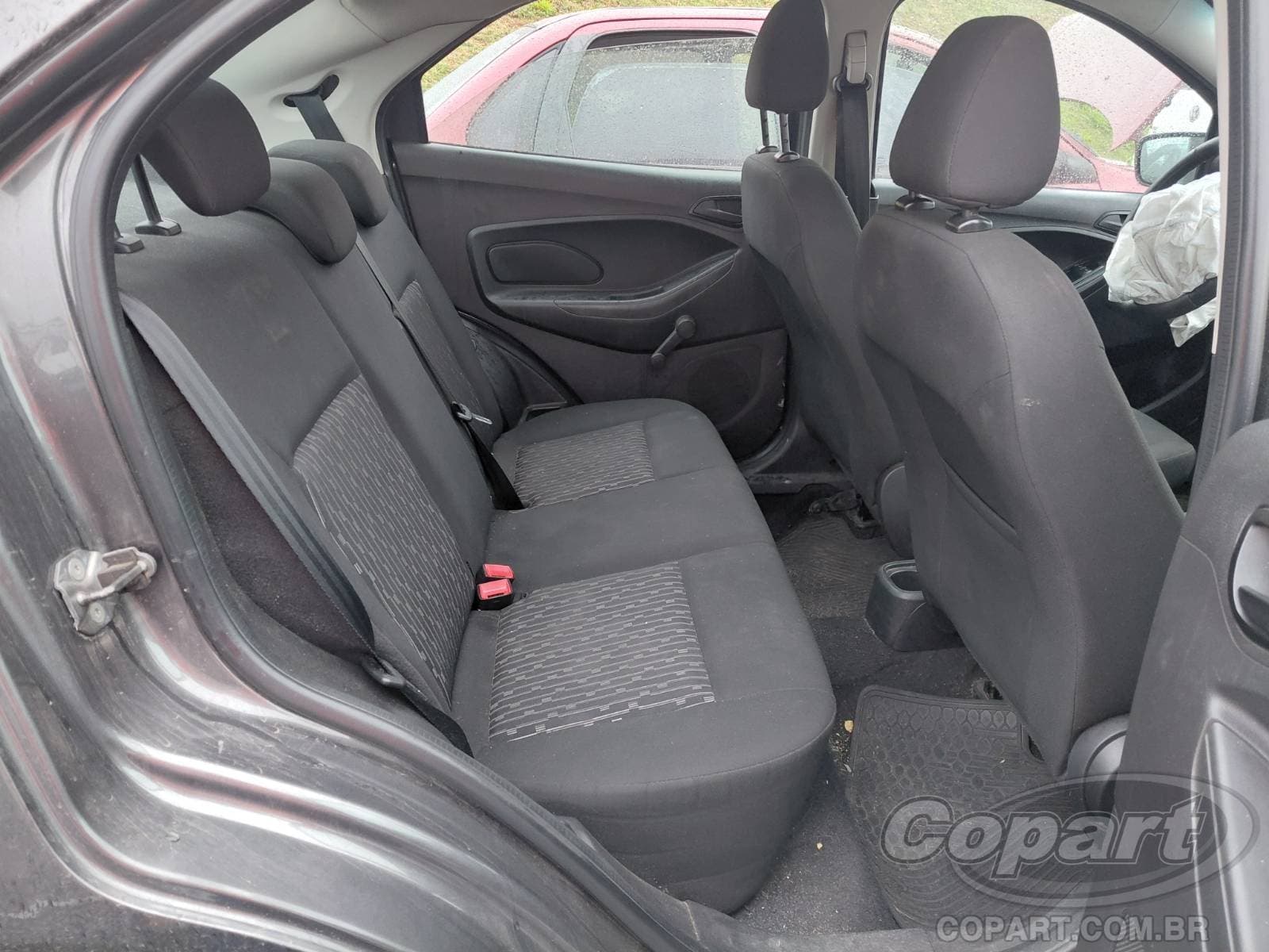 Ford KA Sedan 2020 — foto 6