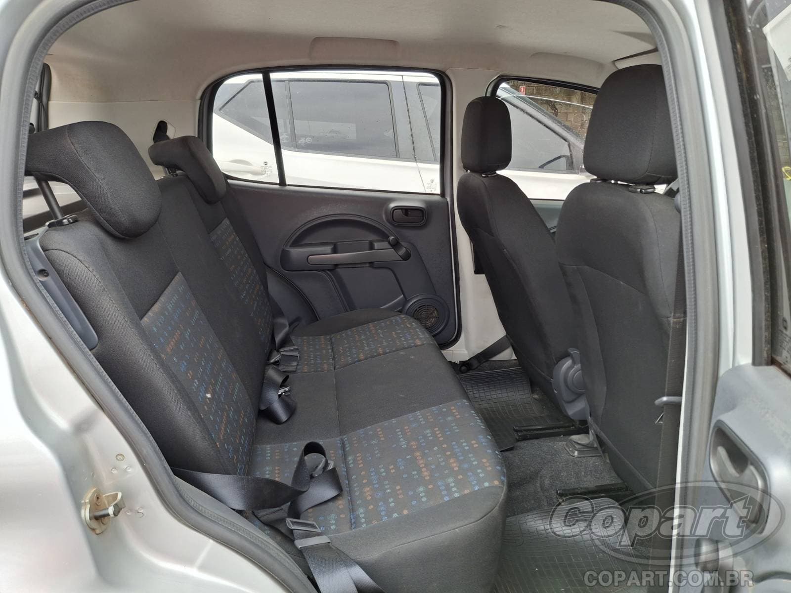 Fiat UNO 2014 — foto 6