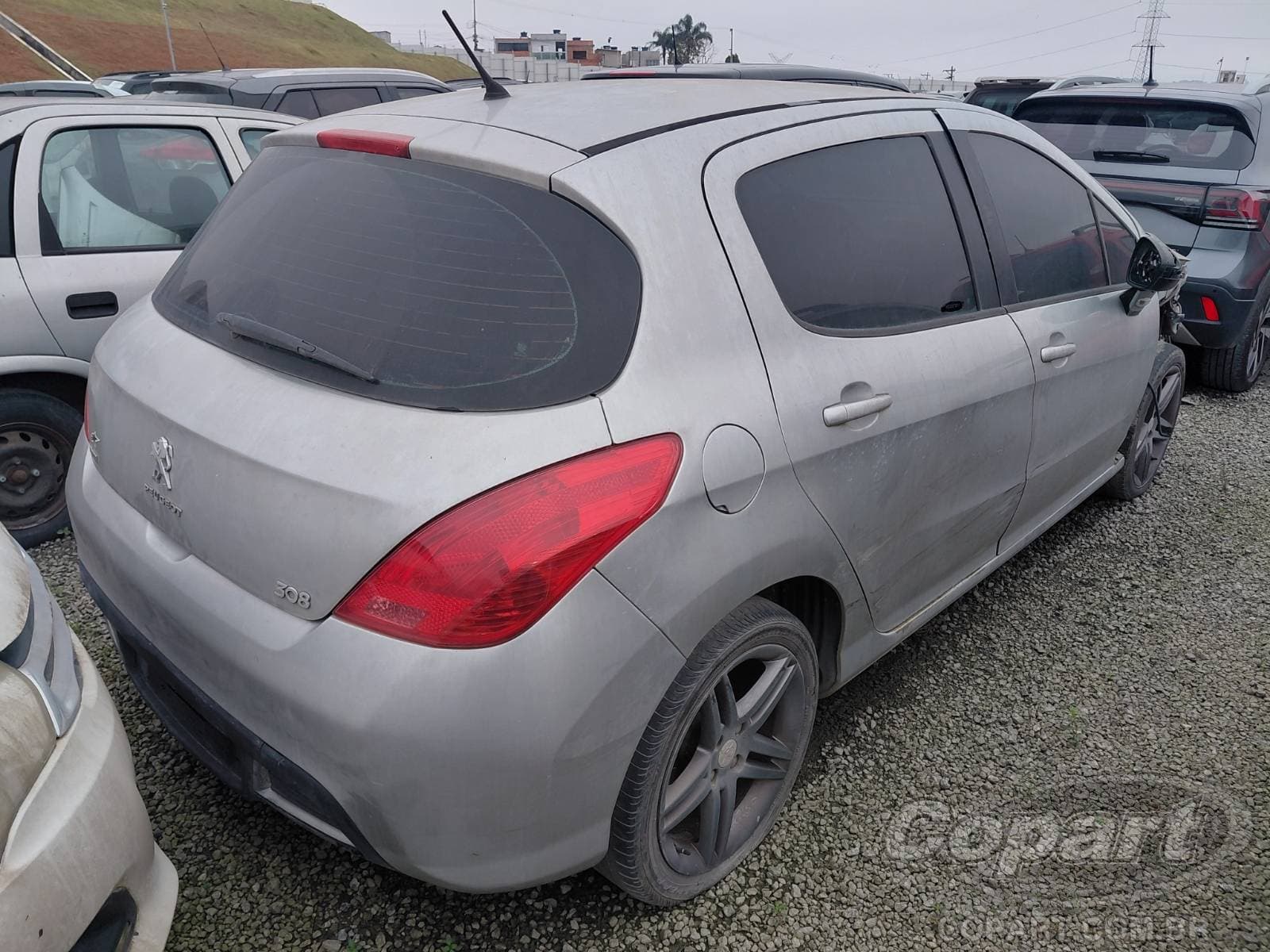 Peugeot 308 2014 — foto 4