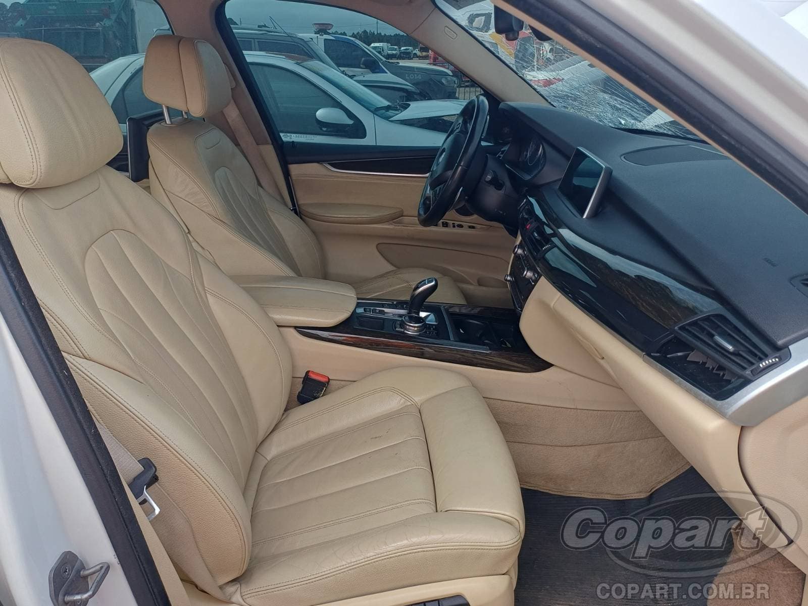 BMW X5 2015 — foto 5